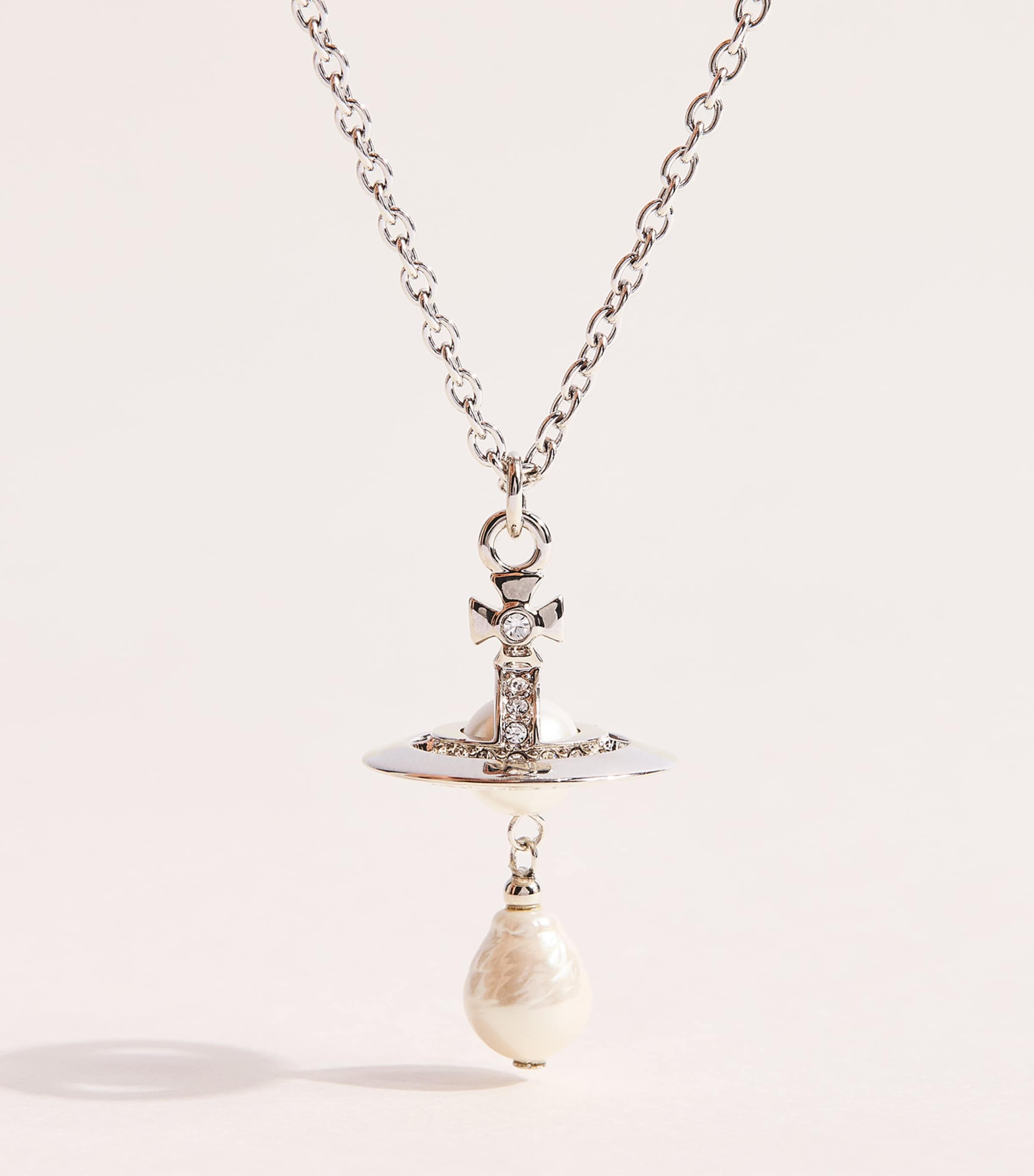 Vivienne Westwood Aleksa Pendant Necklace Pl/cr Rs Prl/cr