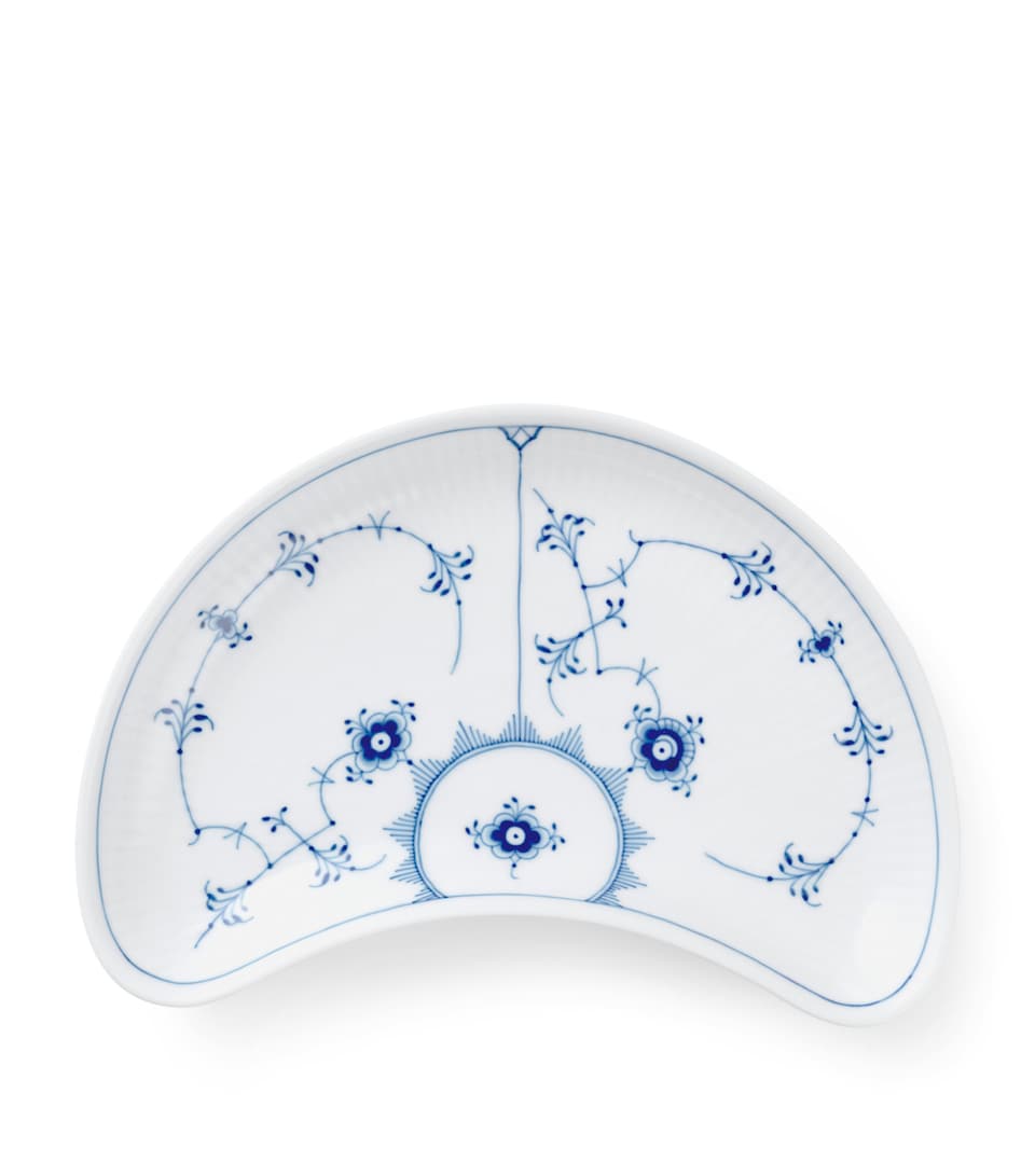 Porcelain Blue Fluted Plain Half-Moon Dish