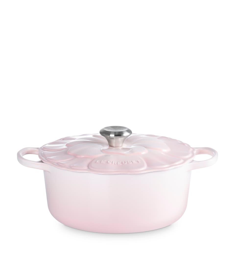 Cast Iron Round Petal Casserole Dish (26cm)