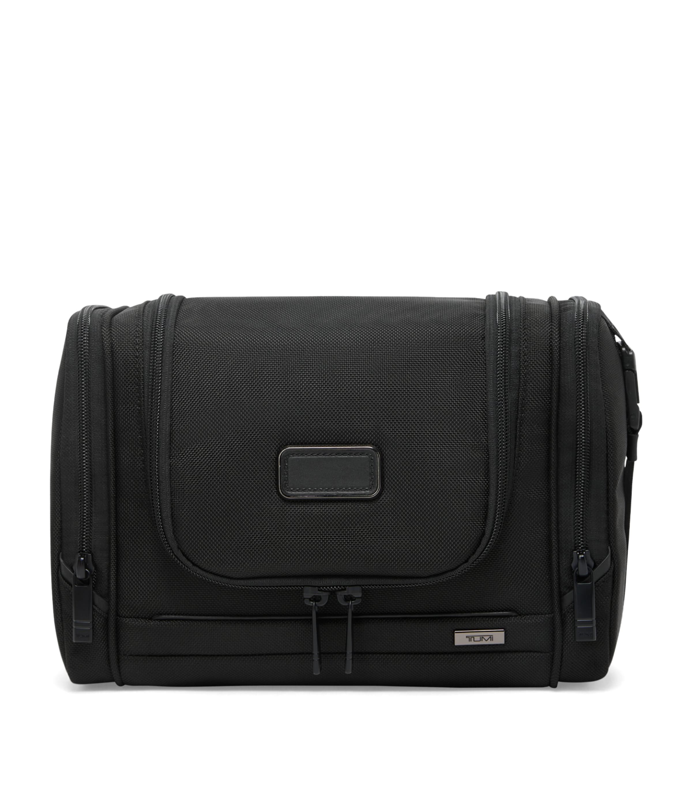 Tumi Alpha 4 Hanging Travel Kit Black
