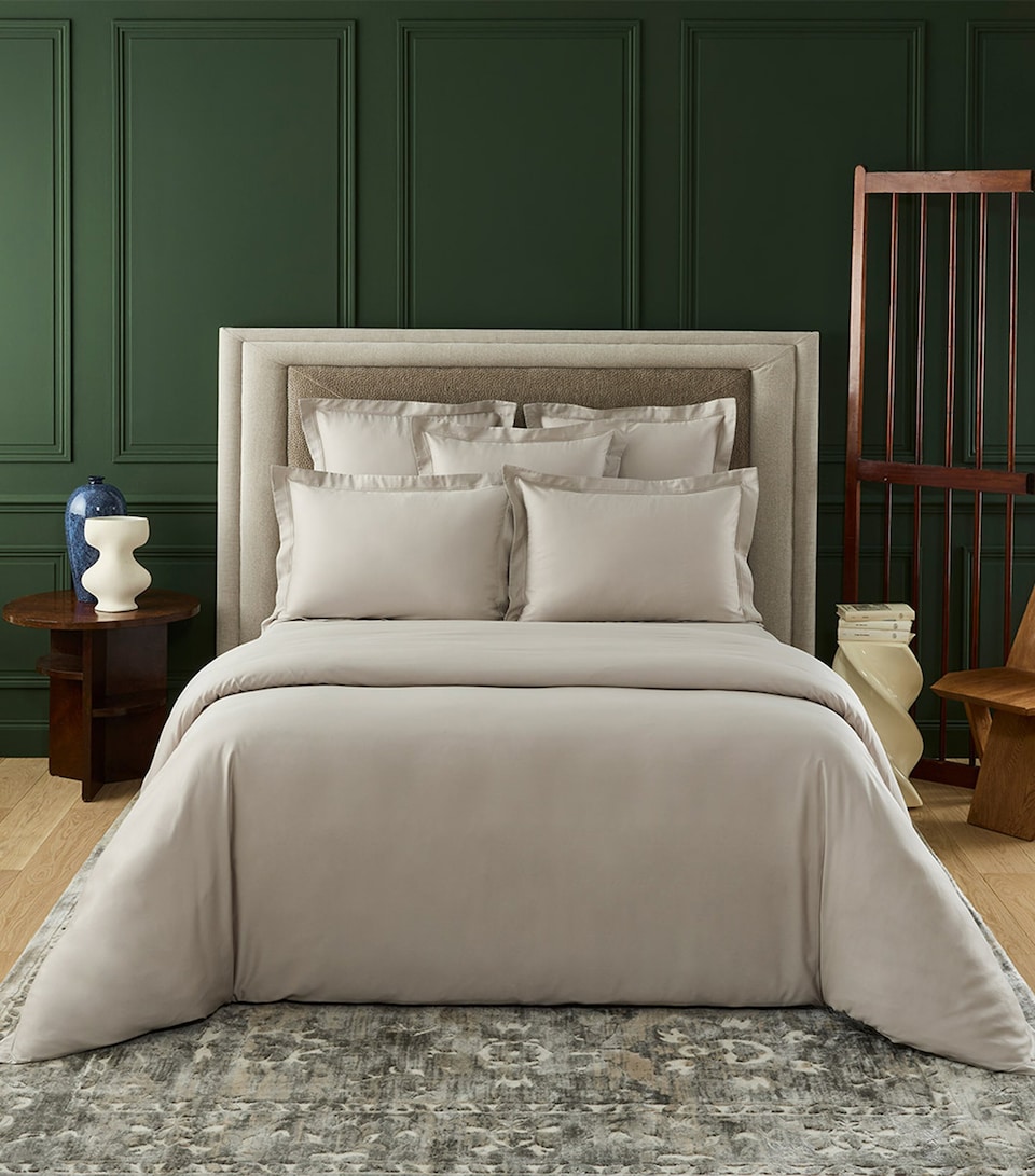 Yves Delorme Triomphe Super King Fitted Sheet (180cm x 200cm) Loutre
