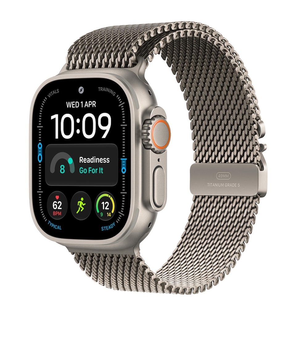 Apple Apple Watch Ultra 4 GPS + Cellular – Natural Titanium with Natural Titanium Milanese Loop, 49mm, Medium Natural Titanium