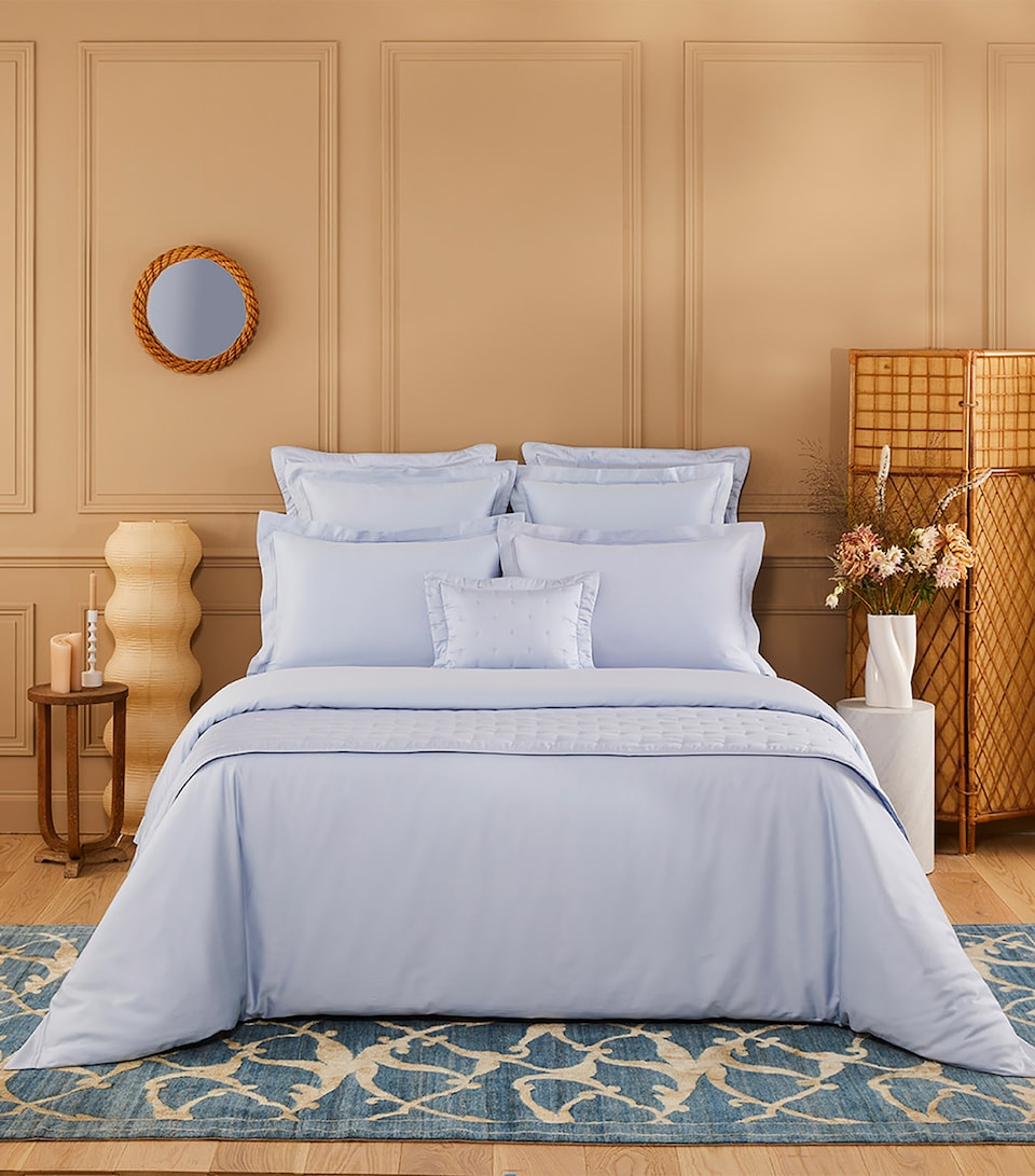 Yves Delorme Triomphe Celeste Double Fitted Sheet (135cm x 190cm) Celeste