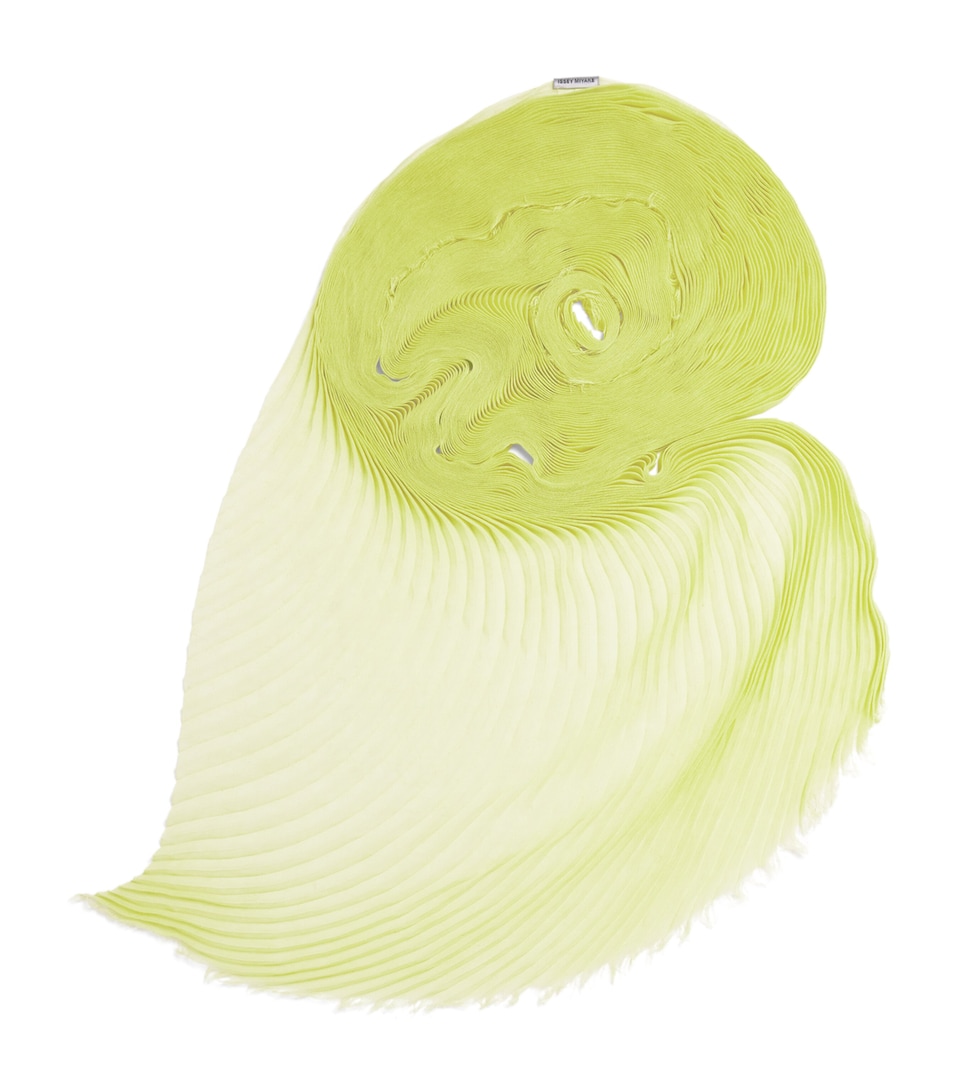 Issey Miyake Feather Pleats Stole Light Green