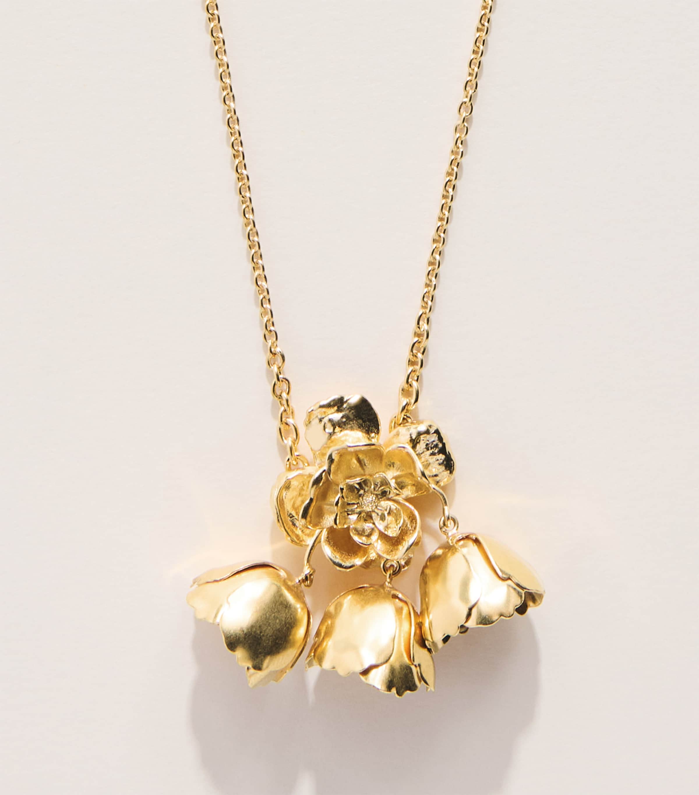 Chloé Bouquet Pendant Necklace Vintage Gold