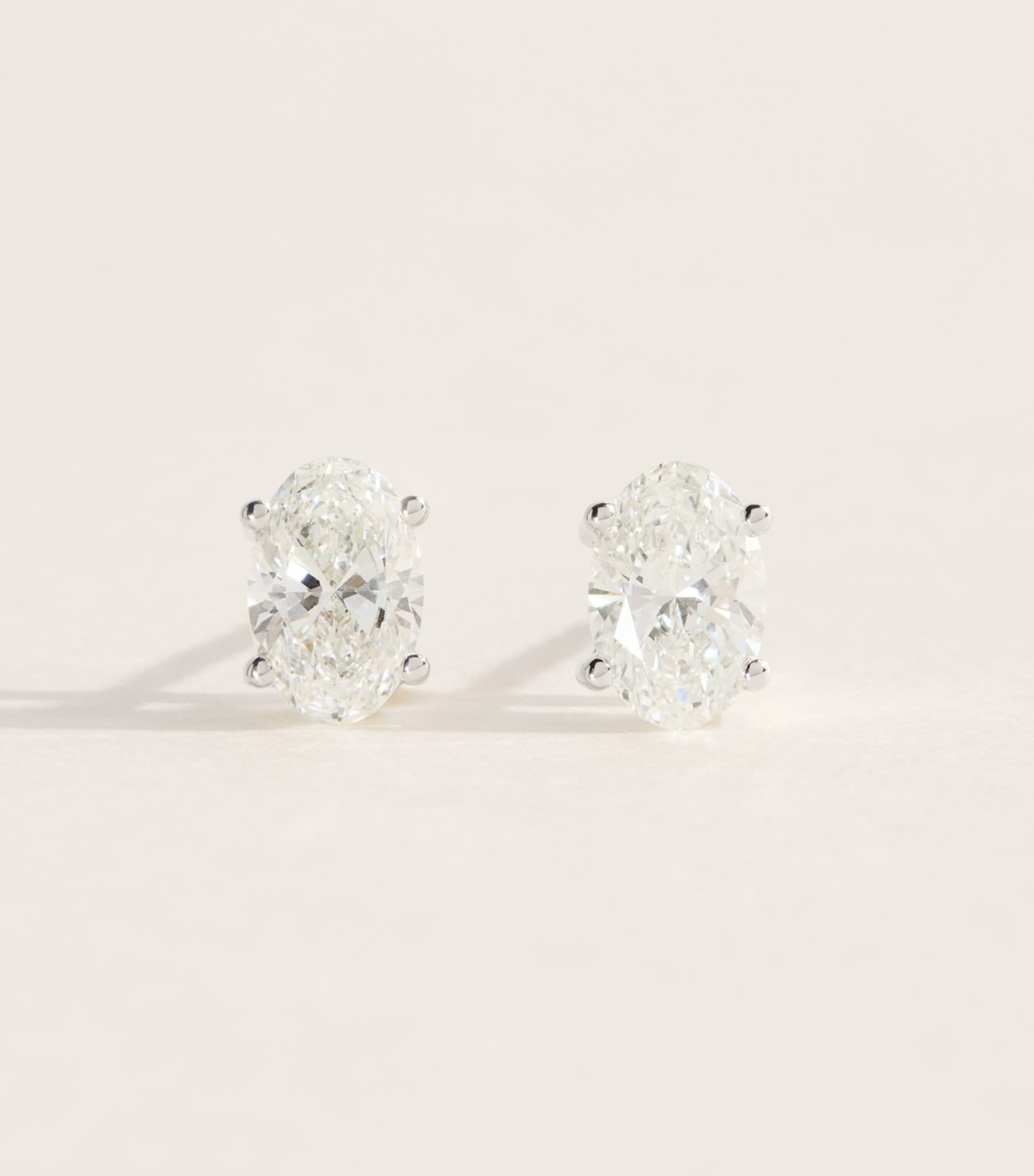 Harrods White Gold and Diamond Oval Stud Earrings (1.50ctw) White Gold
