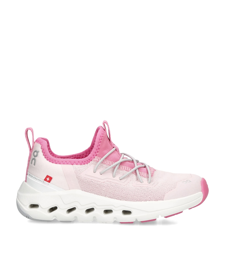 ON Running Cloudleap Trainers Pink