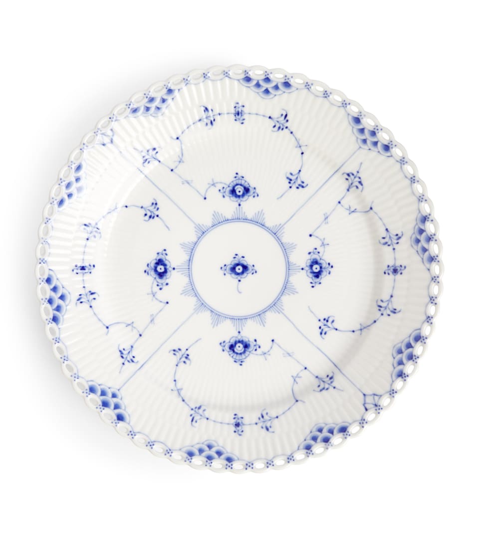 Blue Fluted Full Lace Plate (27cm)
