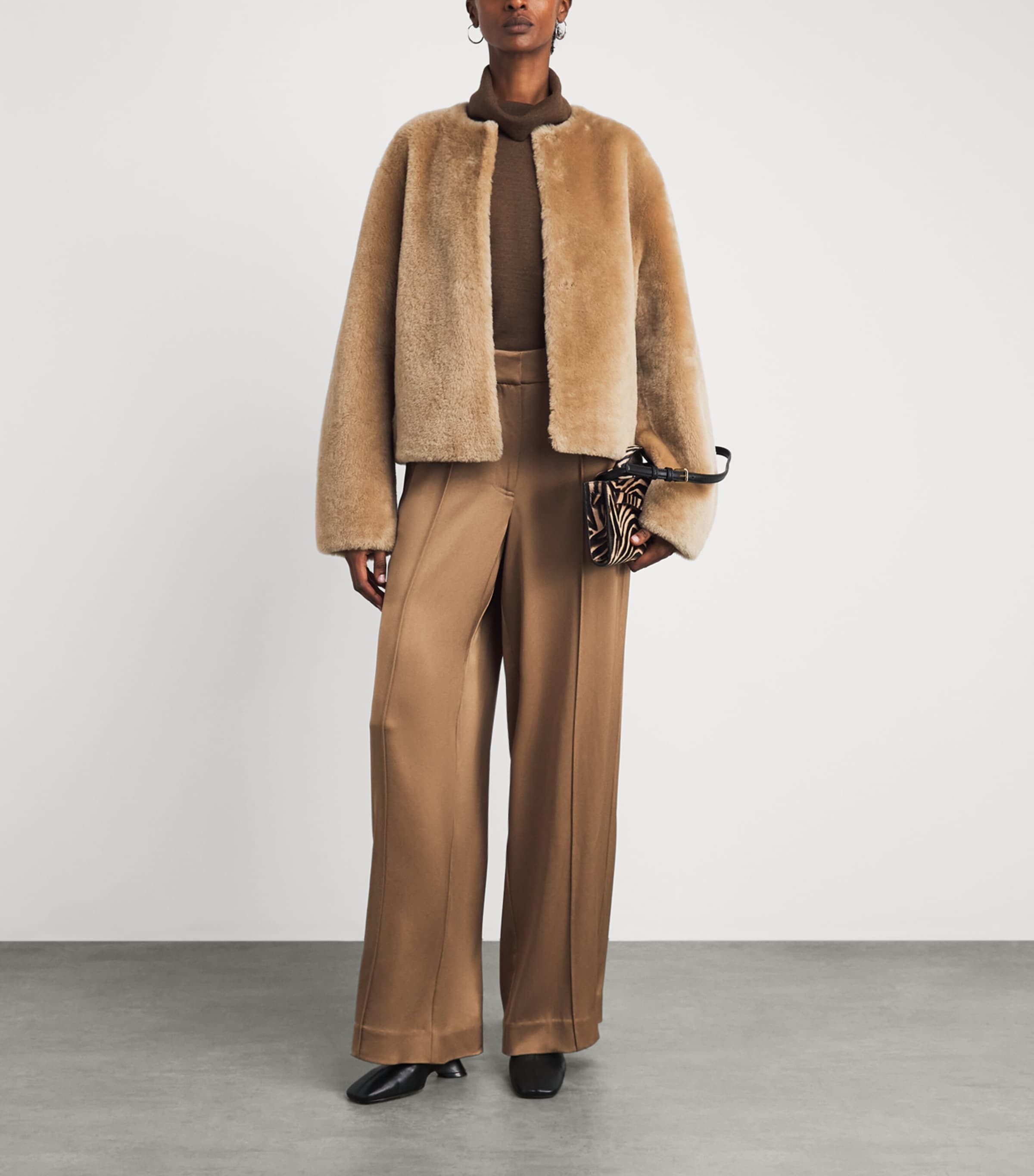 CHAROUX Womens Shearling Edie Coat Mocha