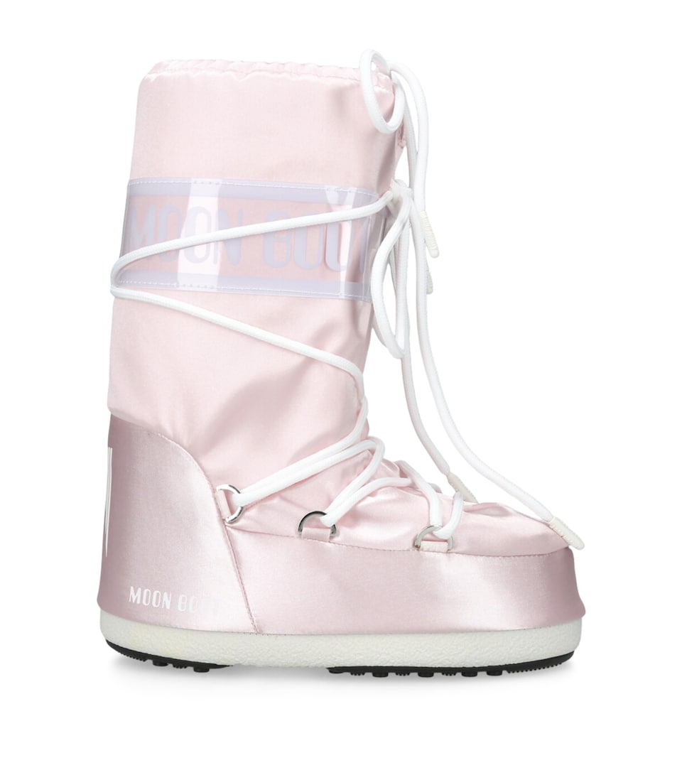 Icon Moon Boots