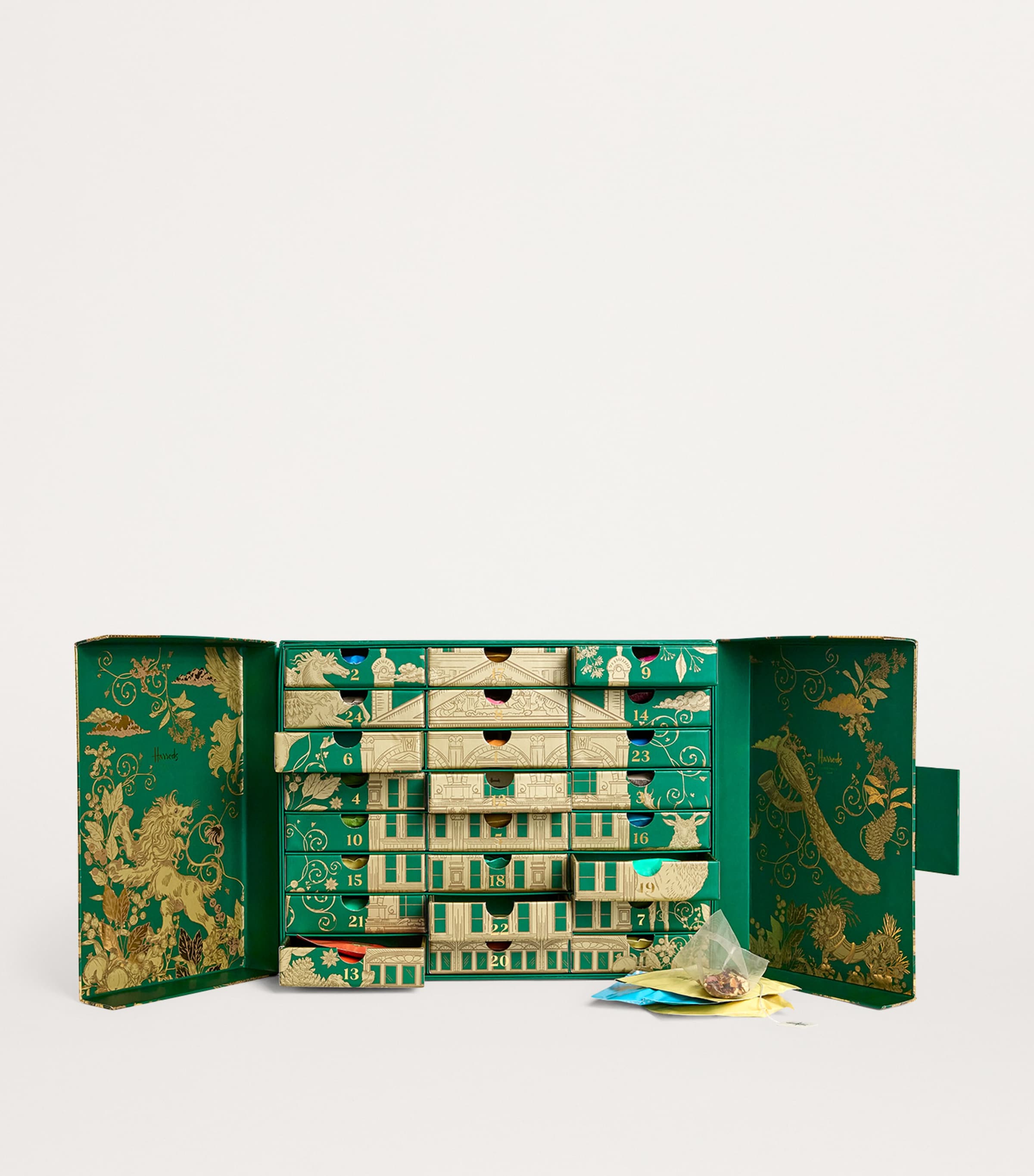 完売 未開封 2023 Harrods アドベントカレンダー Harrods Beauty Advent Calendars | Harrods JP