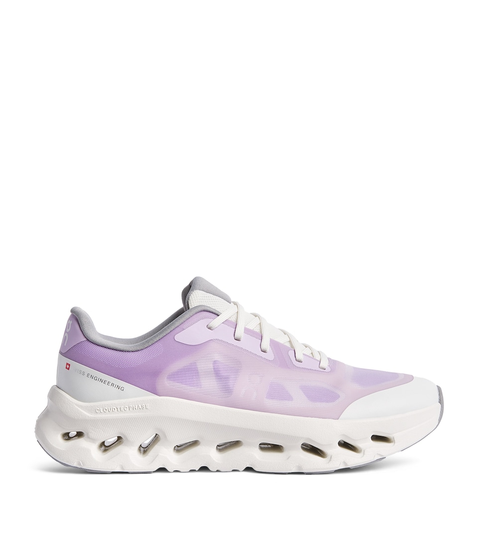 On Cloudtilt Remix Trainers Verbana | Ivory