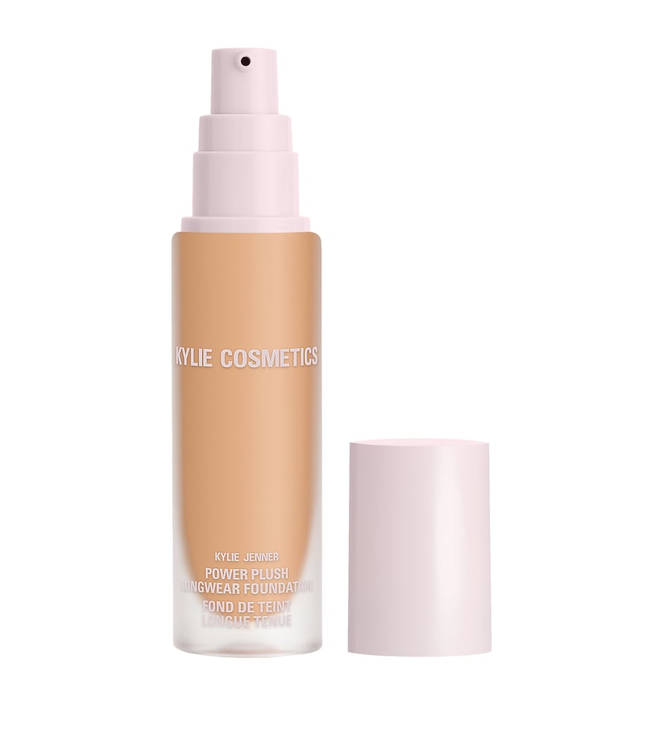 Power Plush Longwear Foundation