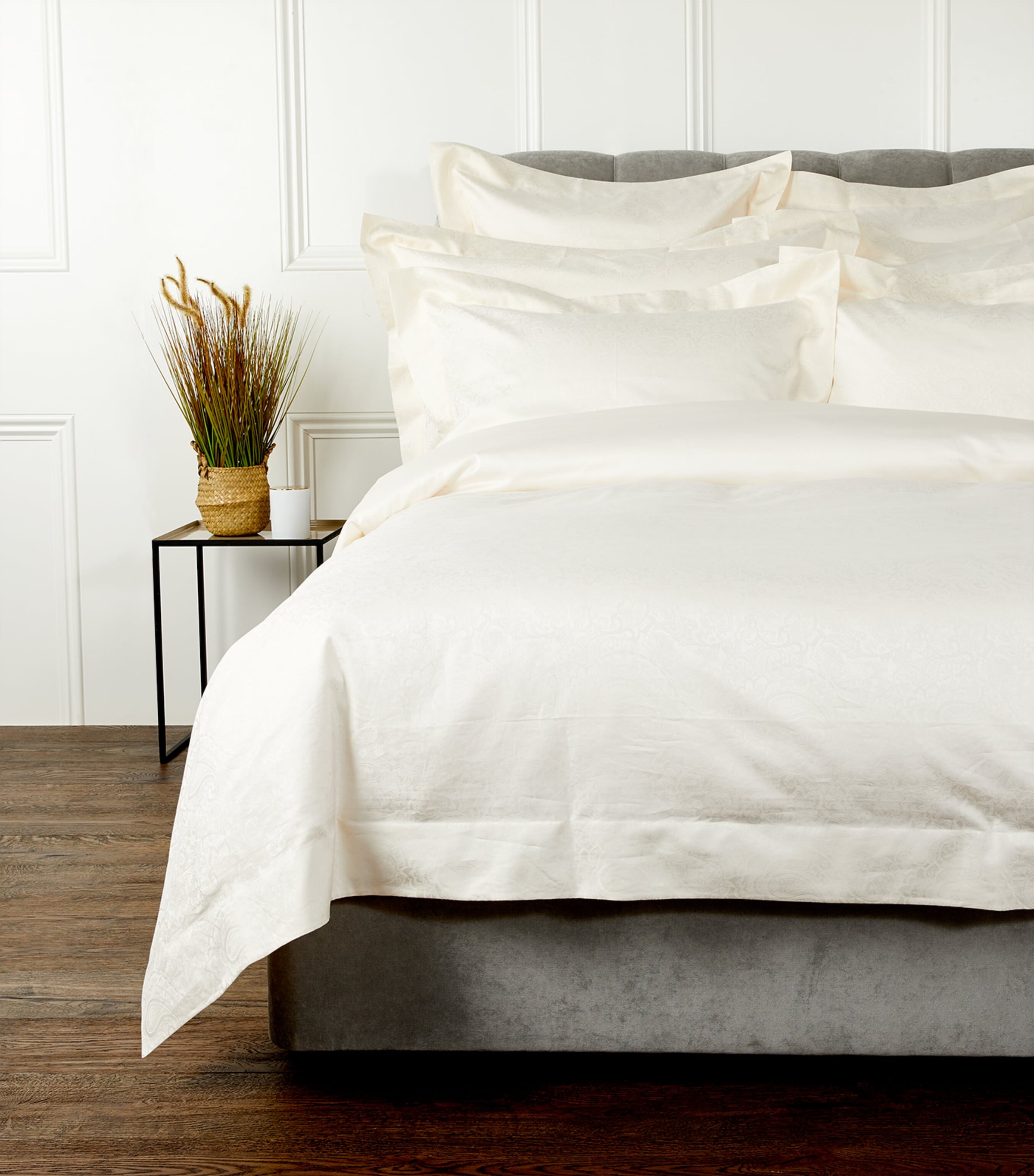 Celso De Lemos Joanne King Pillowcase (50cm x 90cm) Natural