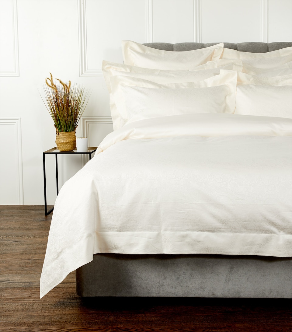 Celso De Lemos Joanne King Pillowcase (50cm x 90cm) Natural