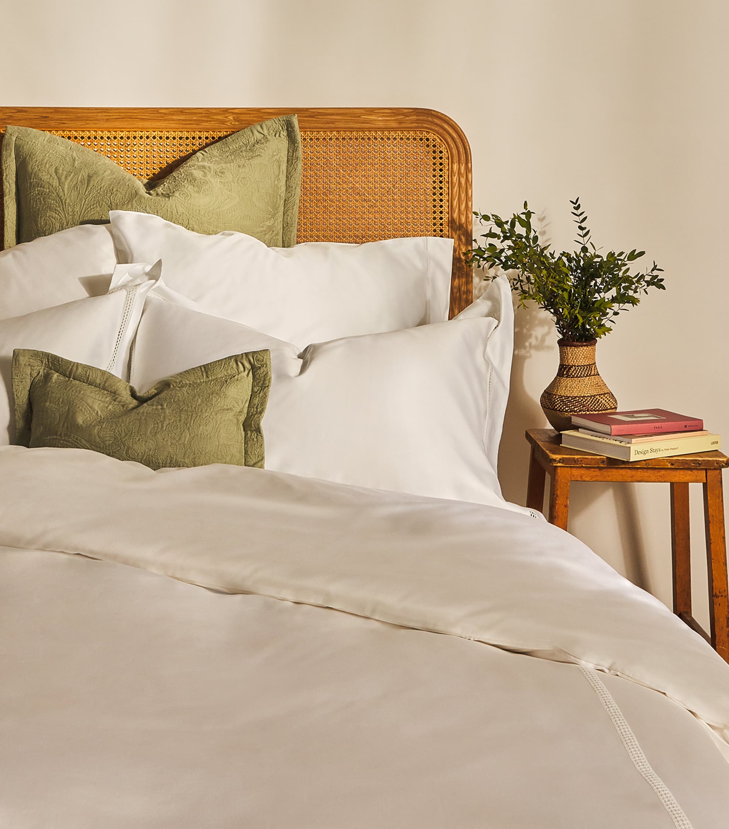 Celso De Lemos Egyptian Cotton Braga Square Cushion Cover (65cm x 65cm) Laurel