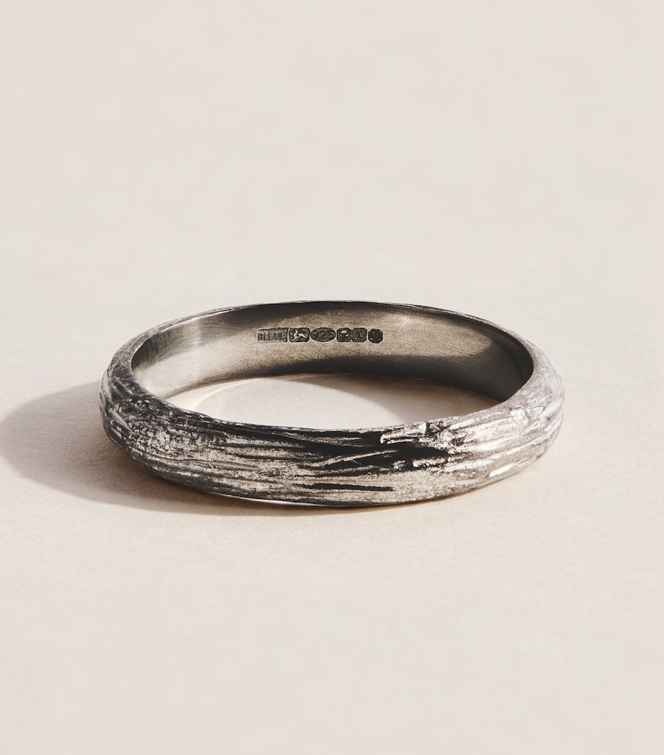 Bleue Burnham Sterling Silver Oak Band Ring Silver