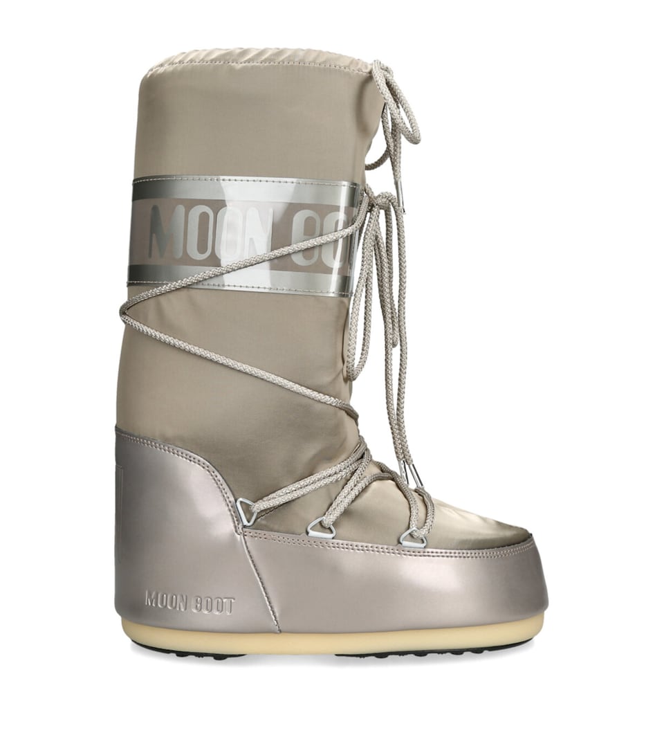 Nylon Icon Glance Moon Boots