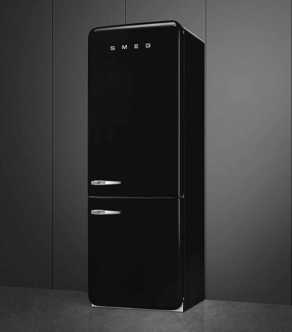 FAB38 Fridge