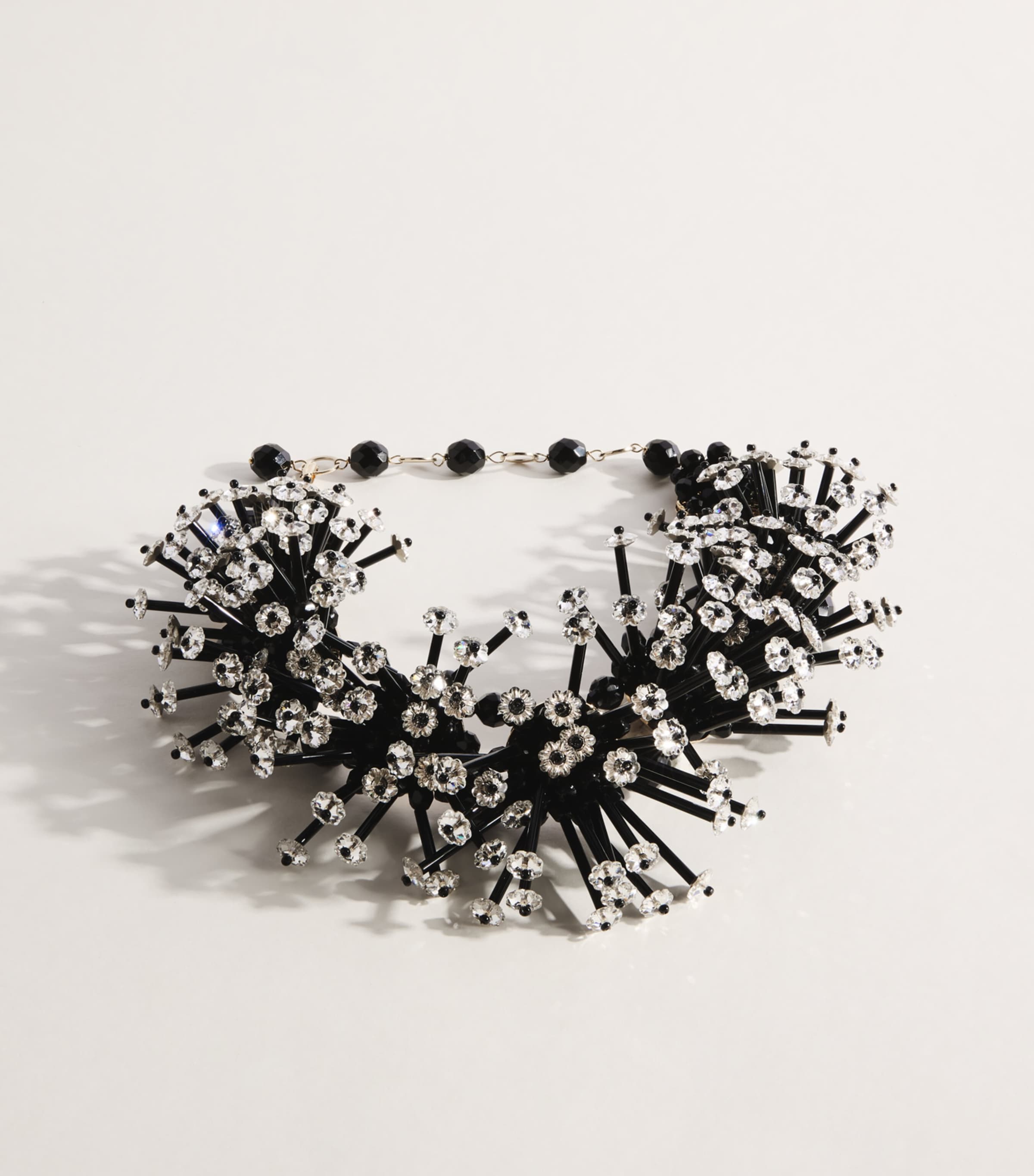 Coppola e Toppo Crystal Margherite Necklace Black/white