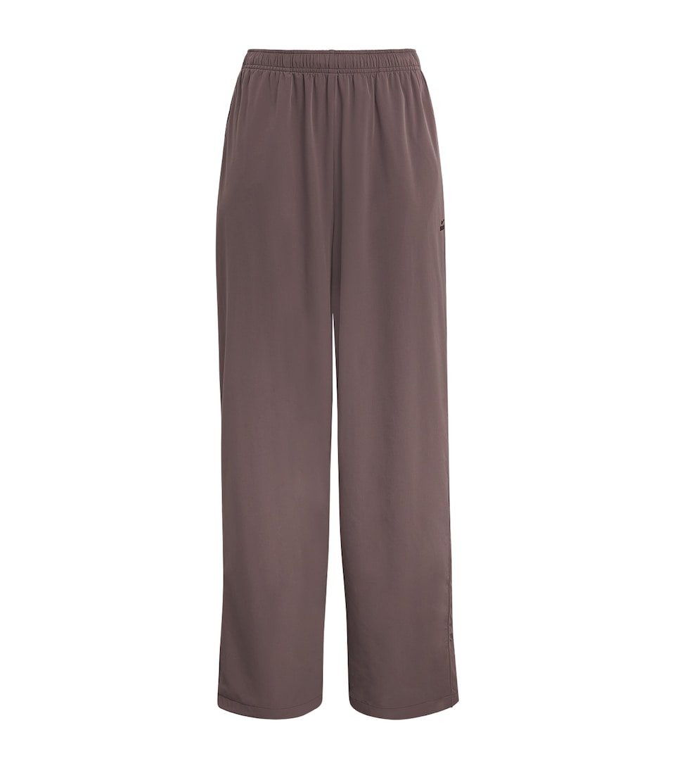 NikeSKIMS Womens NikeSKIMS Oversized Track Pants Resin