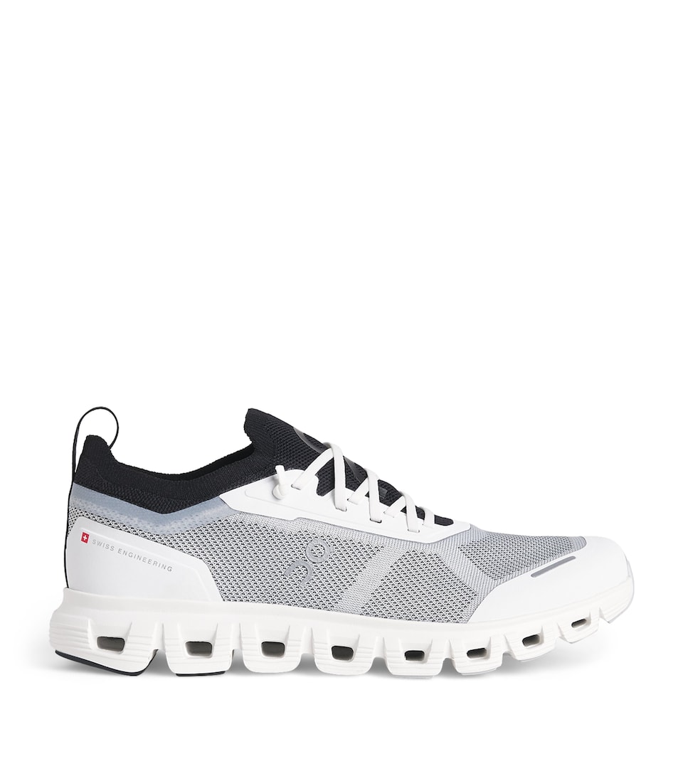 On Womens Cloud 6 Versa Trainers White | Black