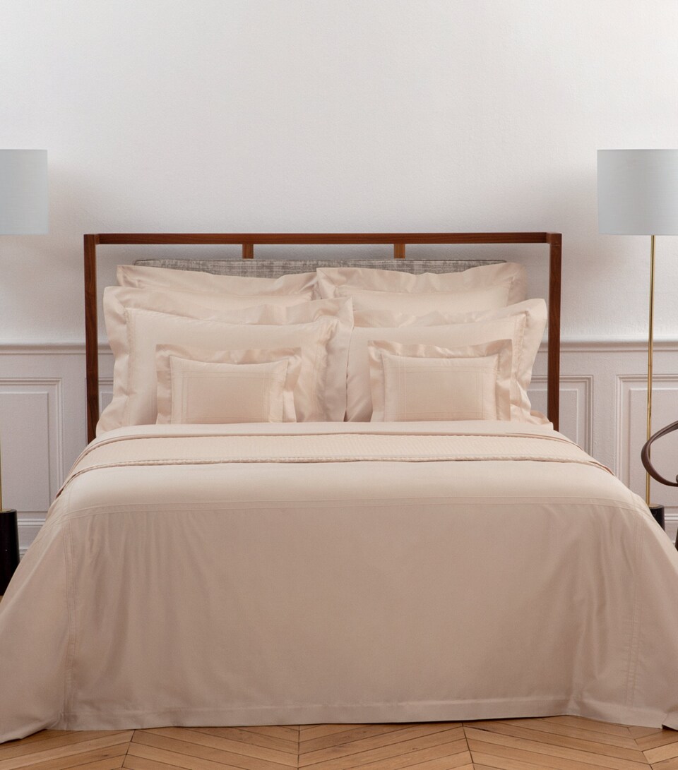 Adagio Square Oxford Pillowcase (65cm x 65cm)