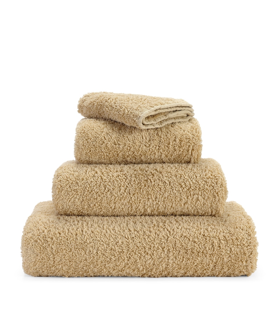 Super Pile Bath Sheet (105cm x 180cm)