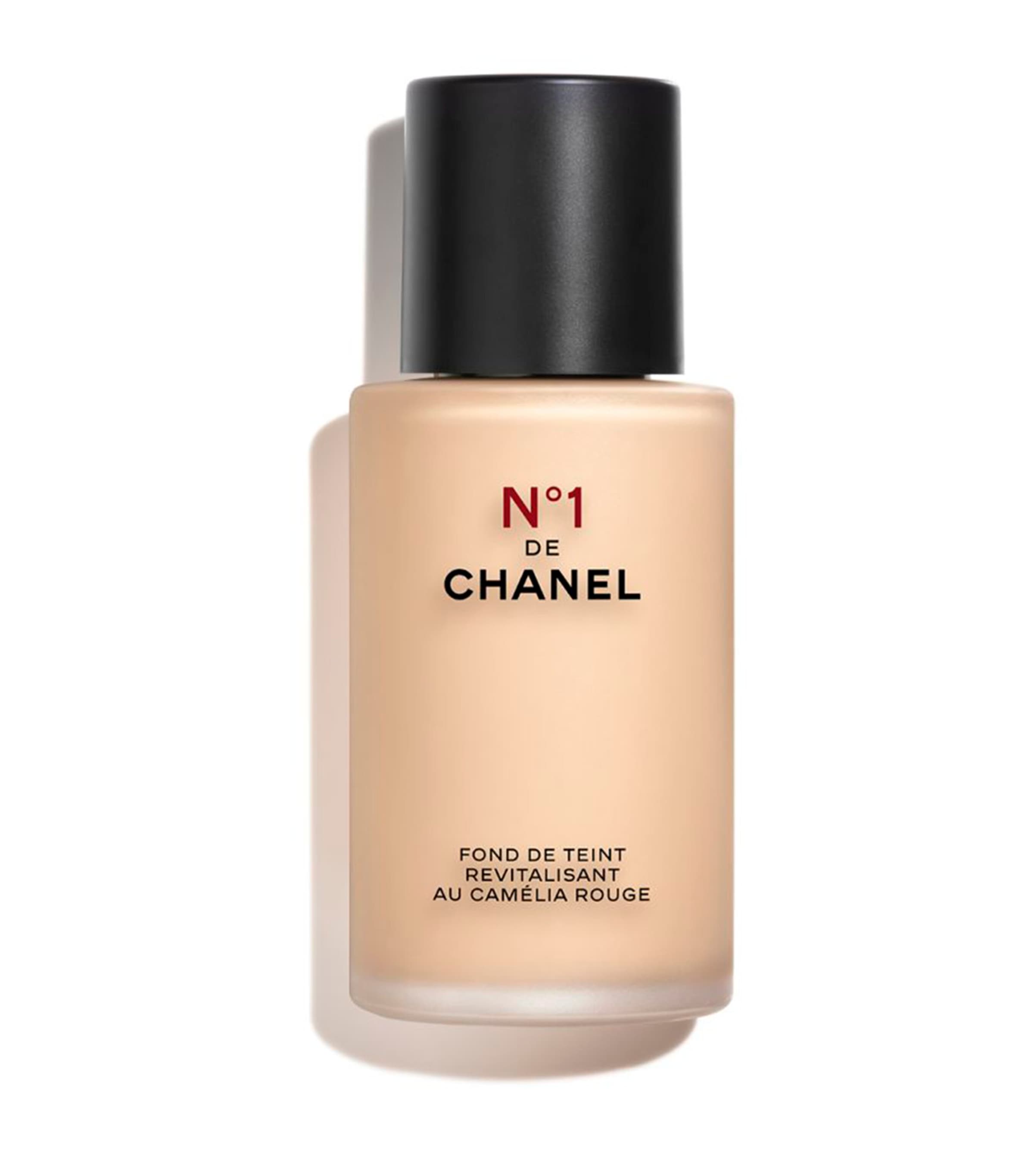 CHANEL N°1 DE CHANEL Revitalizing Foundation