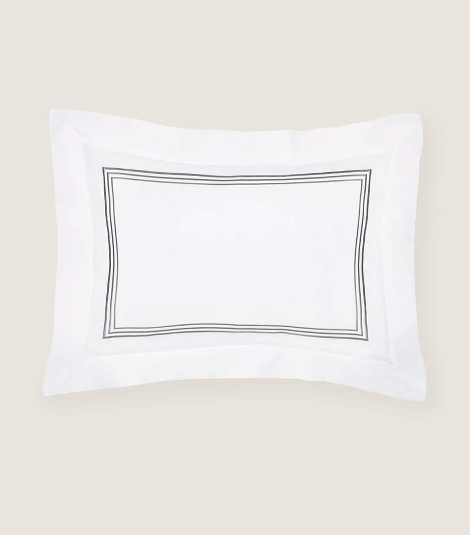 Pratesi Tre Righe Pillowcase (50cm x 75cm) Wht/charcoal