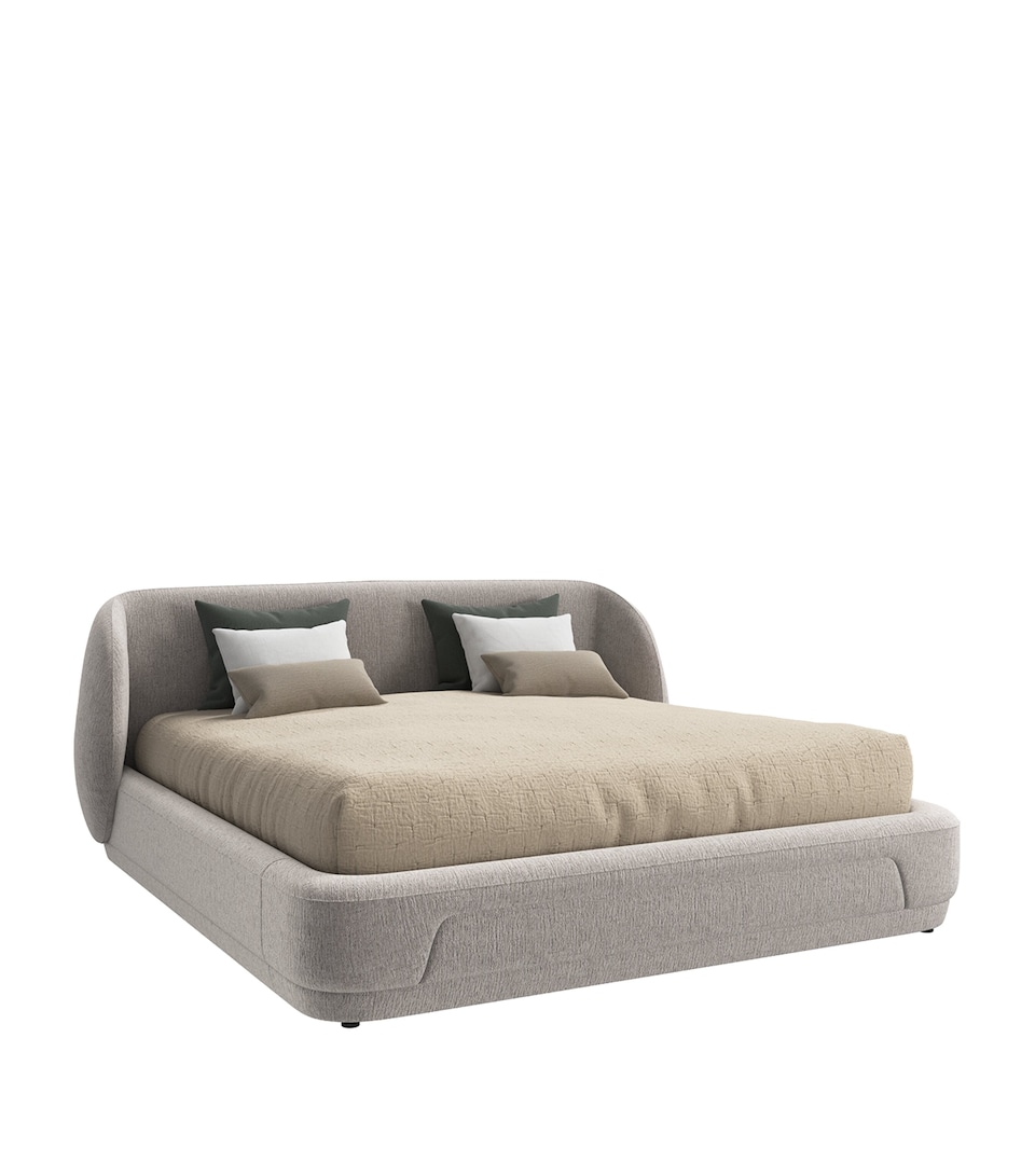 BoConcept Super King Bolzano Bed Beige