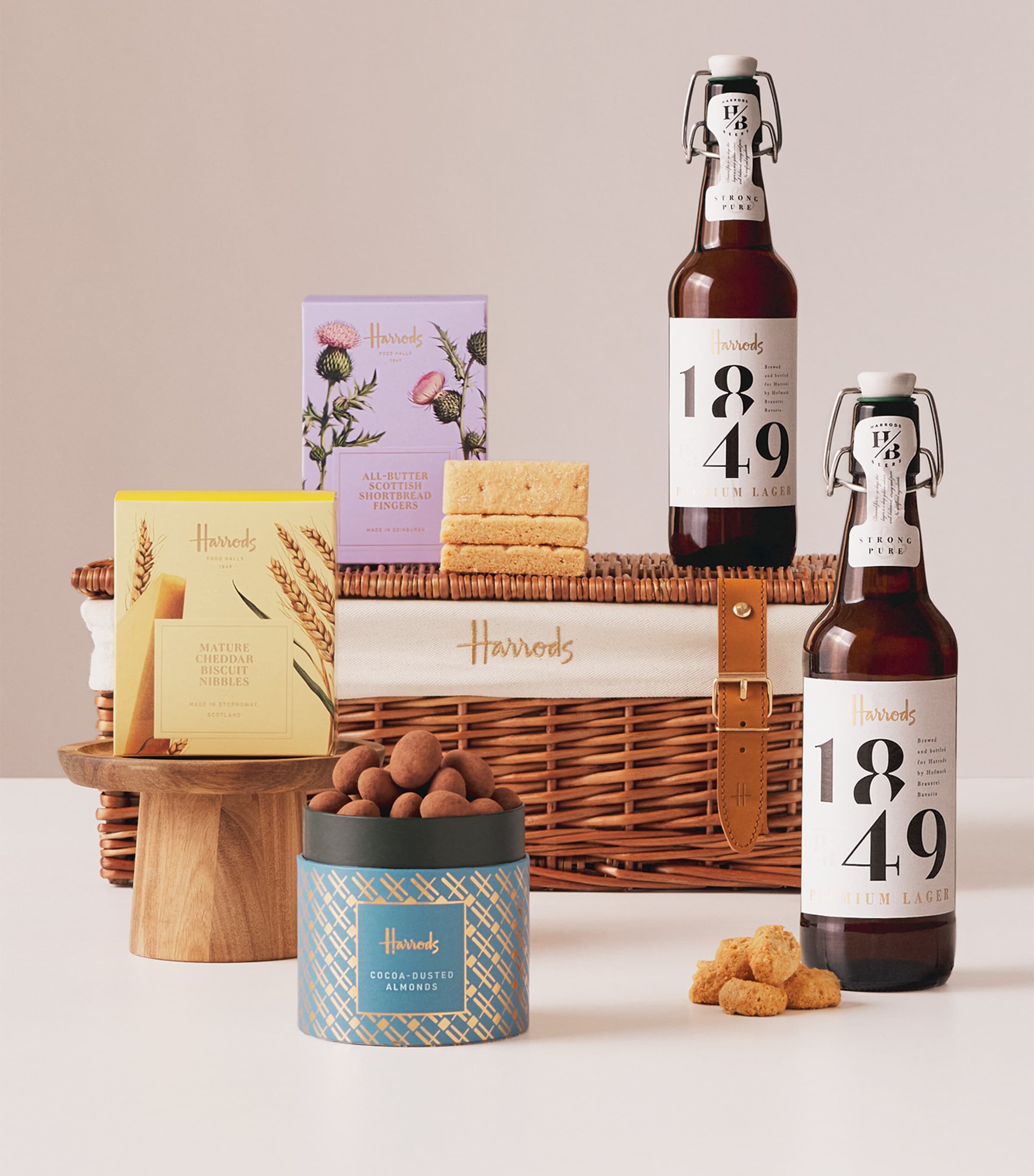 Harrods The Beer and Snack Hamper