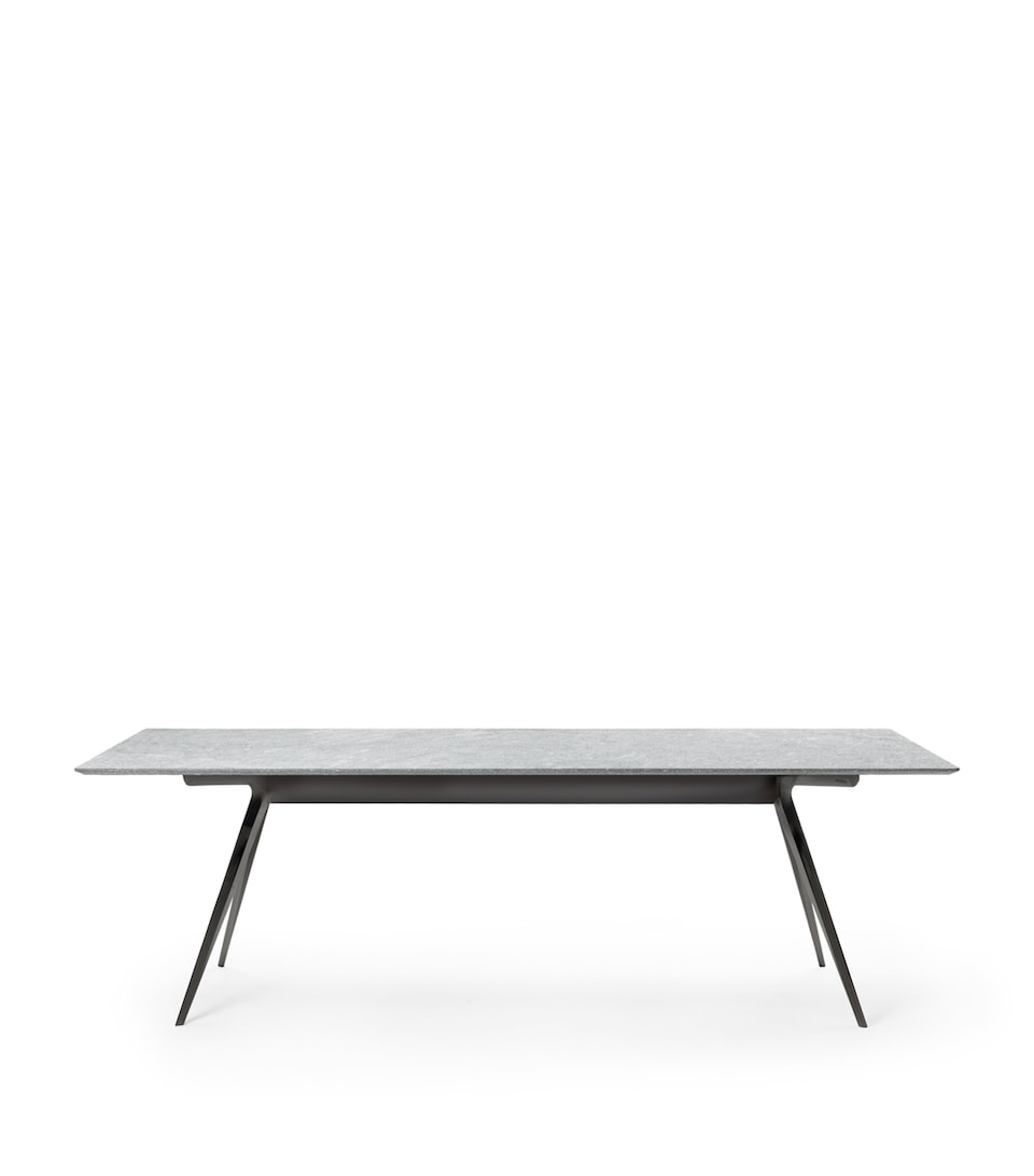 Zefiro Dining Table