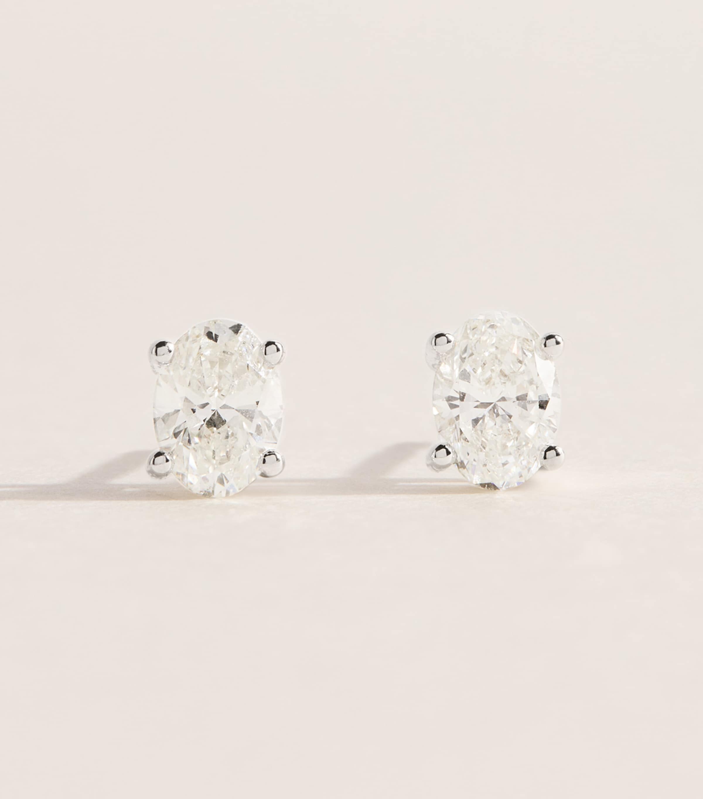Harrods White Gold and Diamond Oval Stud Earrings (1.00ctw) White Gold