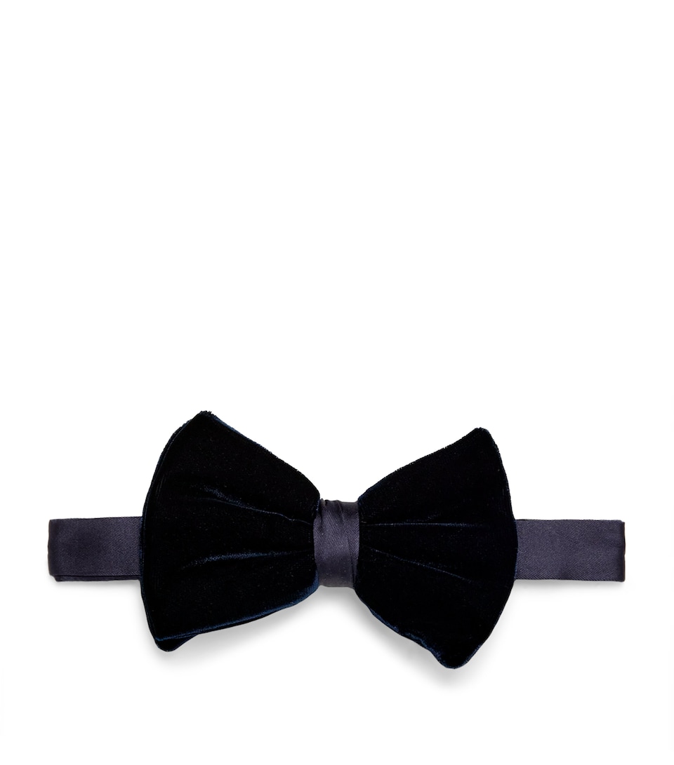 Silk Pre-Tied Bowtie