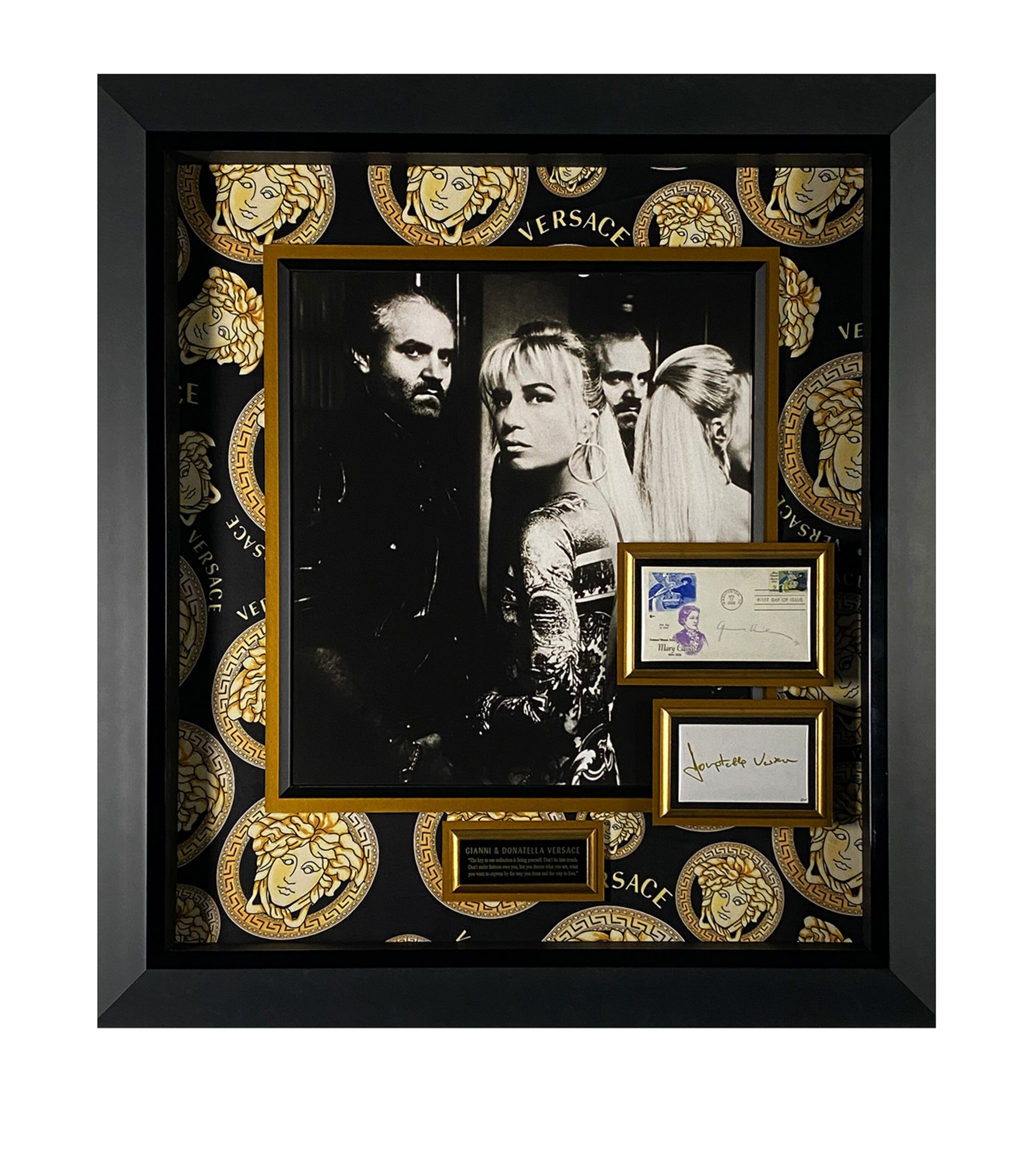 Leipzig Galleries Gianni and Donatella Versace Signed Photo Framed Display