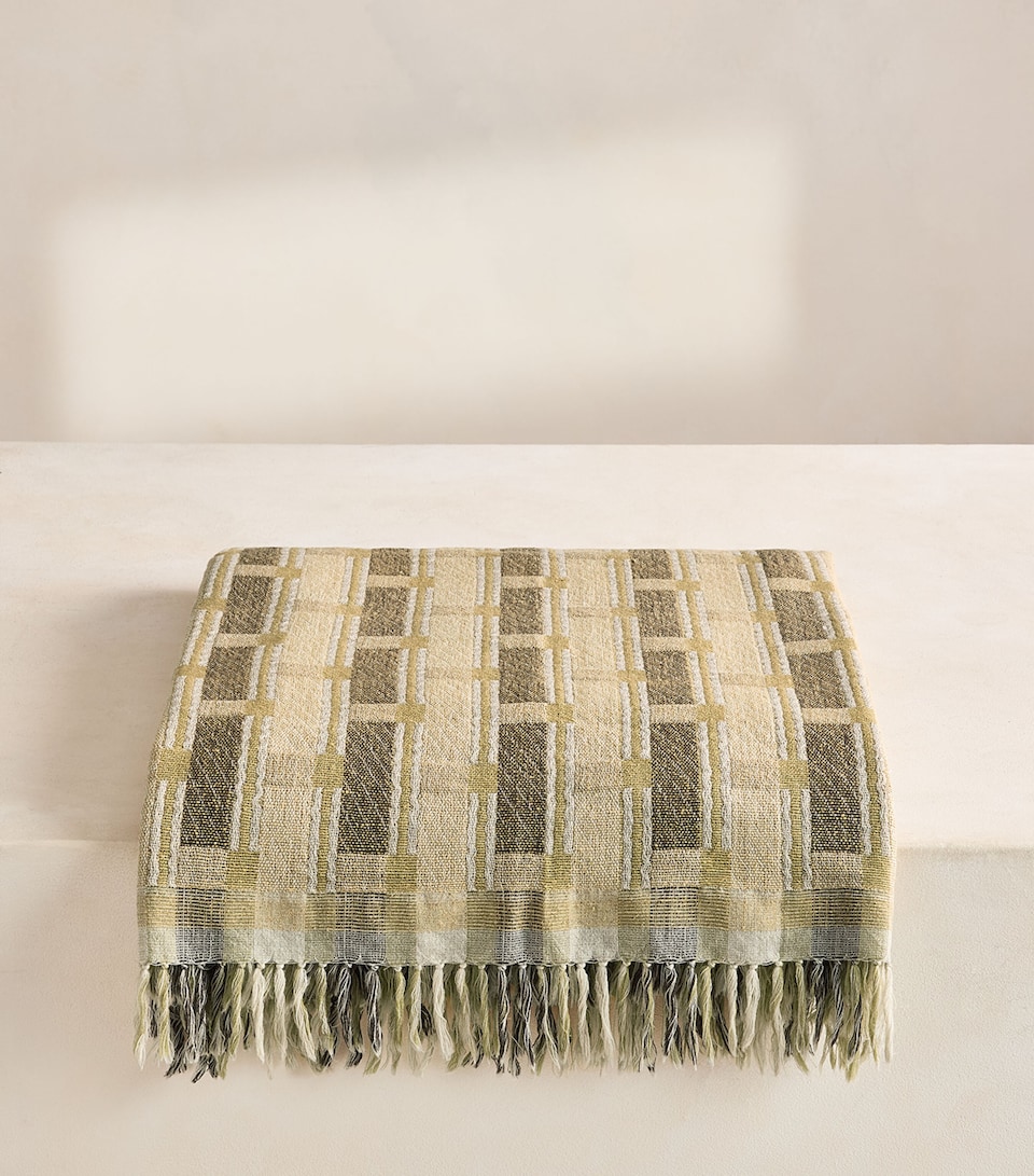 Soho Home Wool-Silk Bordain Throw (140cm x 200cm) Natural
