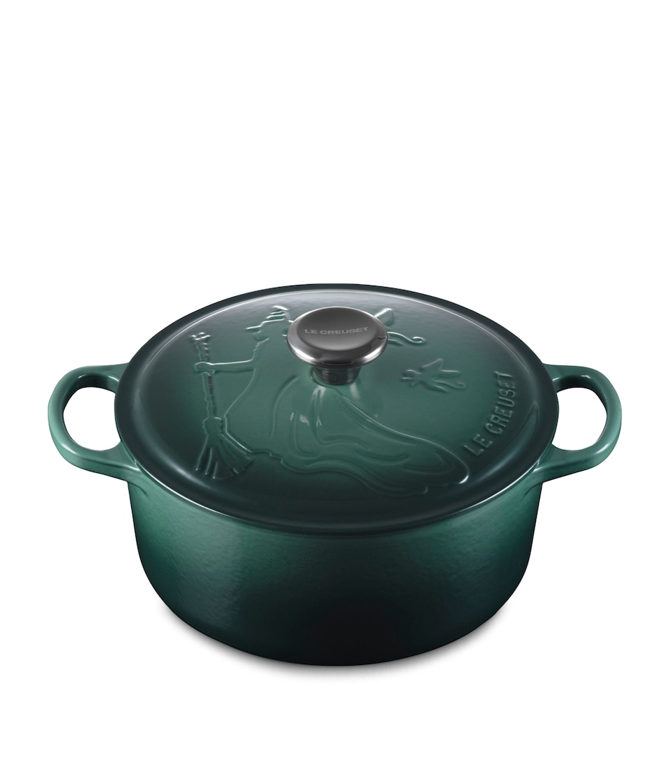 Cast Iron Elphaba Embossed Casserole Dish (24cm)