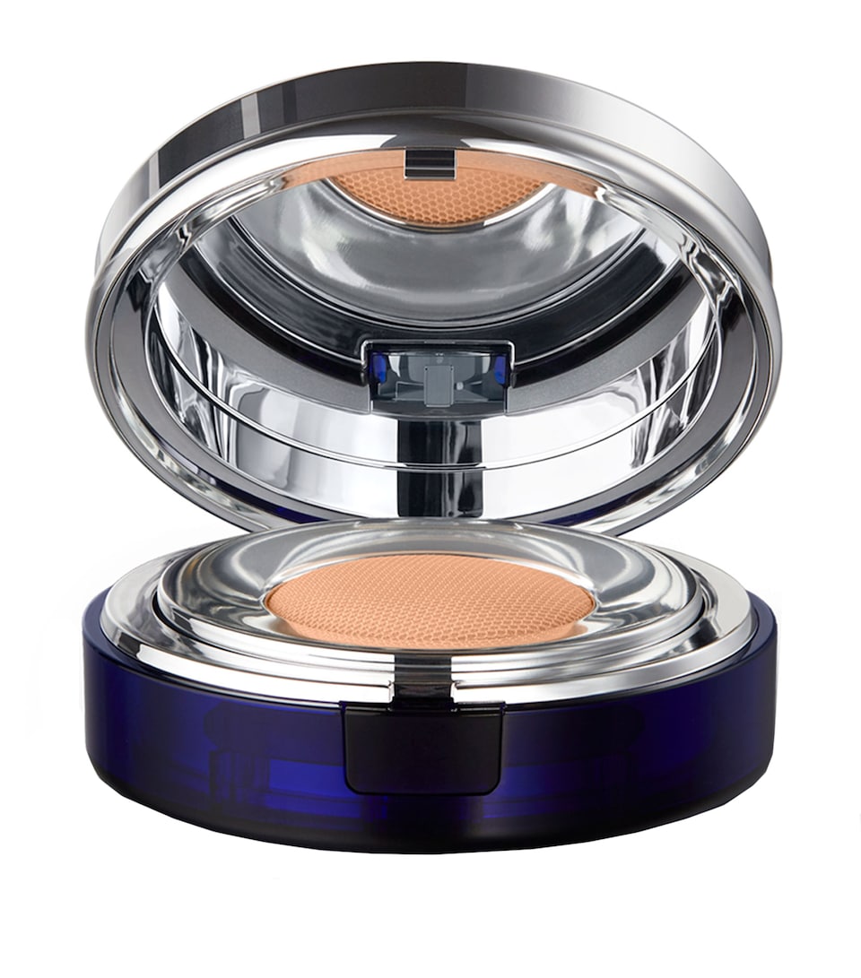Skin Caviar Essence-In-Foundation SPF 25