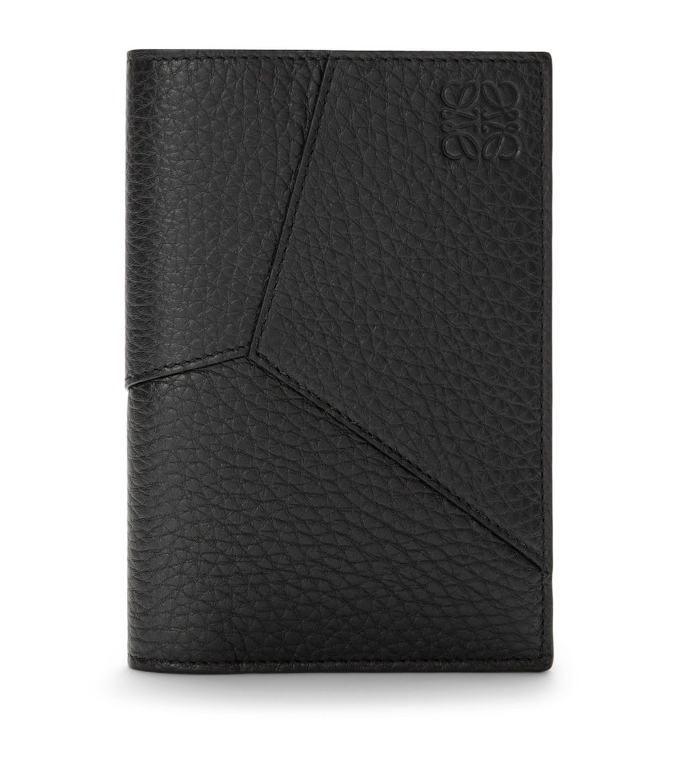 LOEWE Grained Leather Puzzle Edge Passport Cover Black