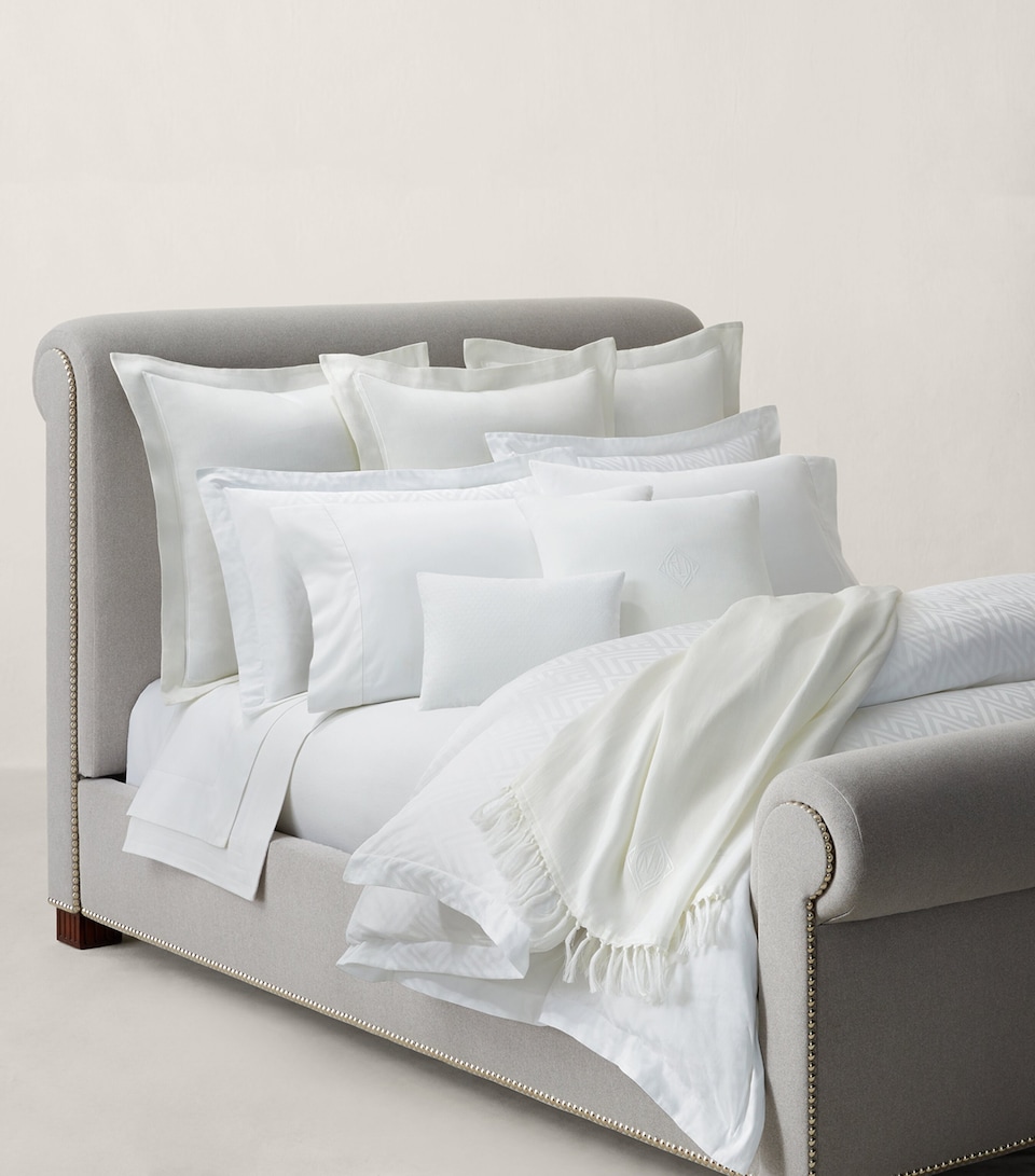Ralph Lauren Home Penthouse White Square Oxford Sham Pillowcase (65cm x 65cm) White