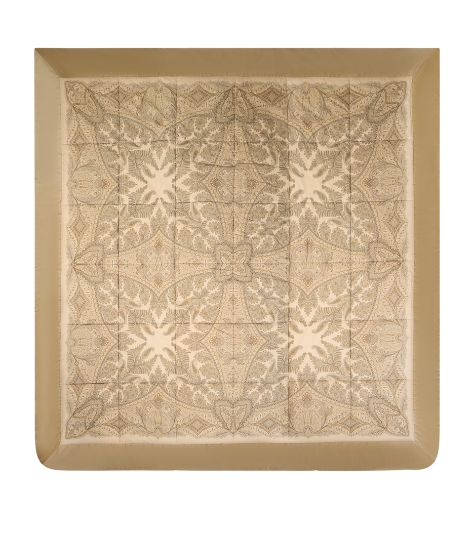 Cotton Quilted Kiri Bedspread (270cm x 270cm)