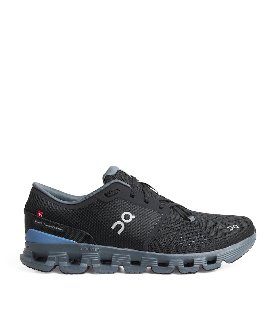 Cloud X 4 Trainers