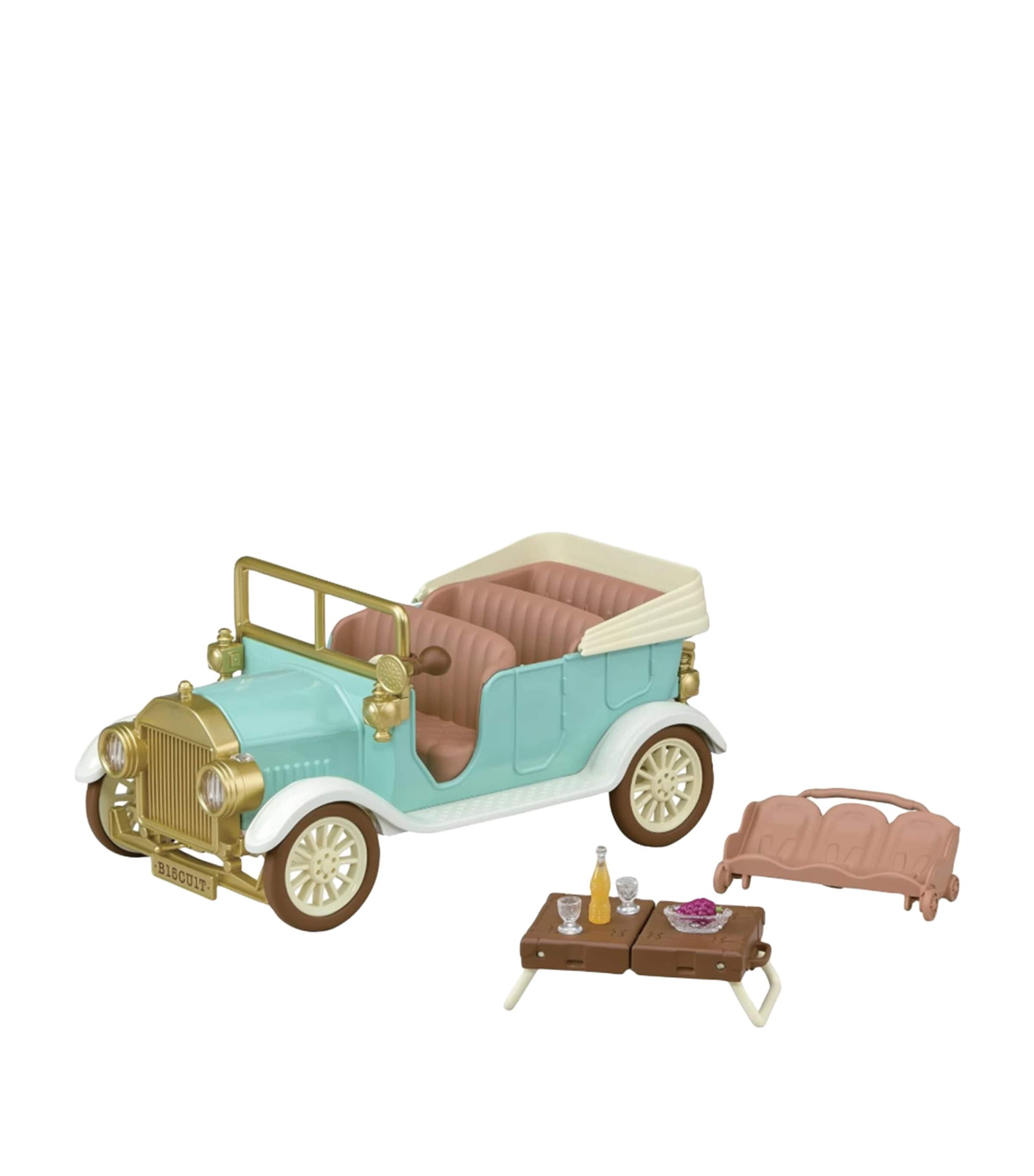 Sylvanian Families Classic Family Car 5868