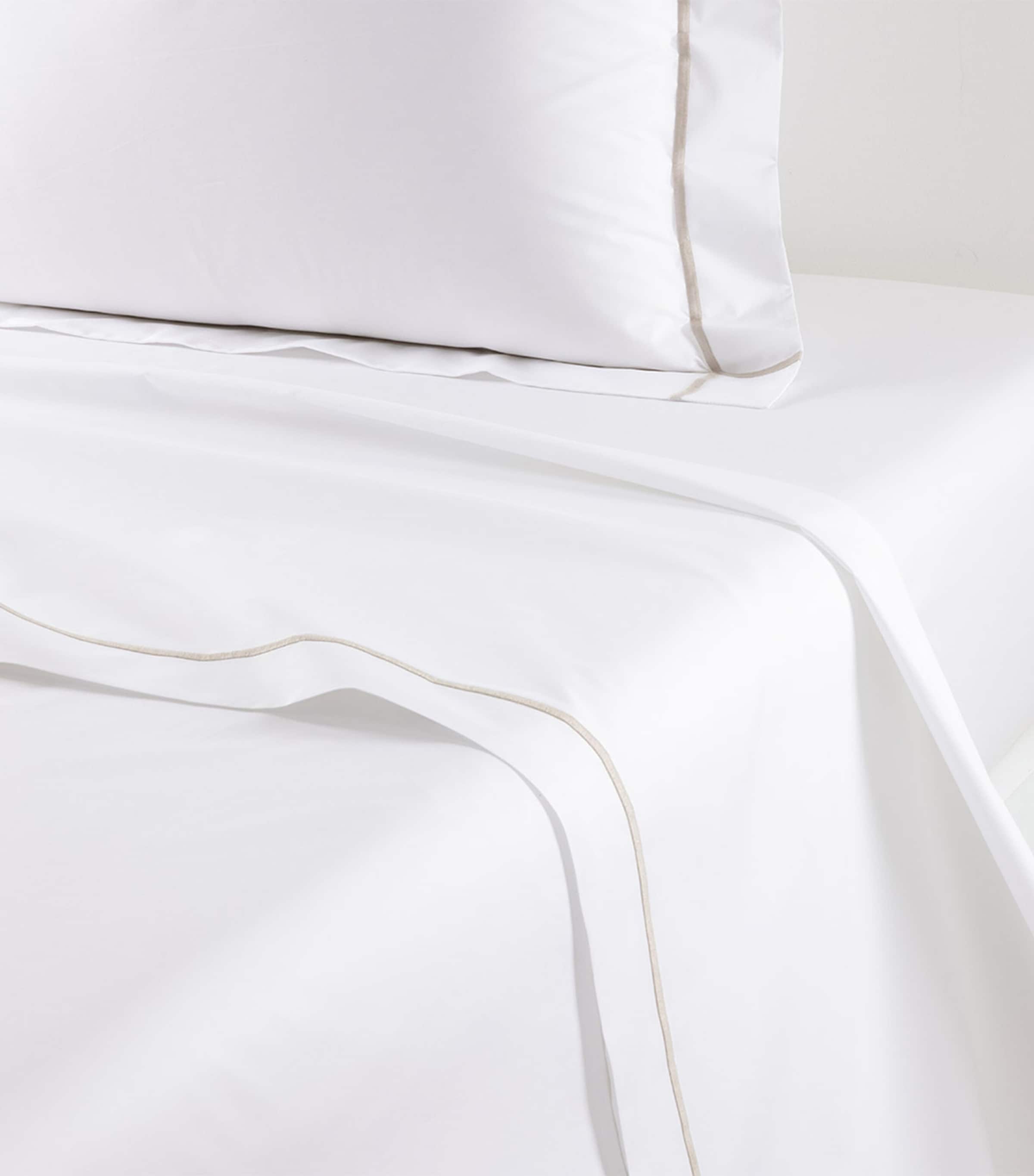 Yves Delorme Athena Double Flat Sheet (240cm x 295cm) Loutre