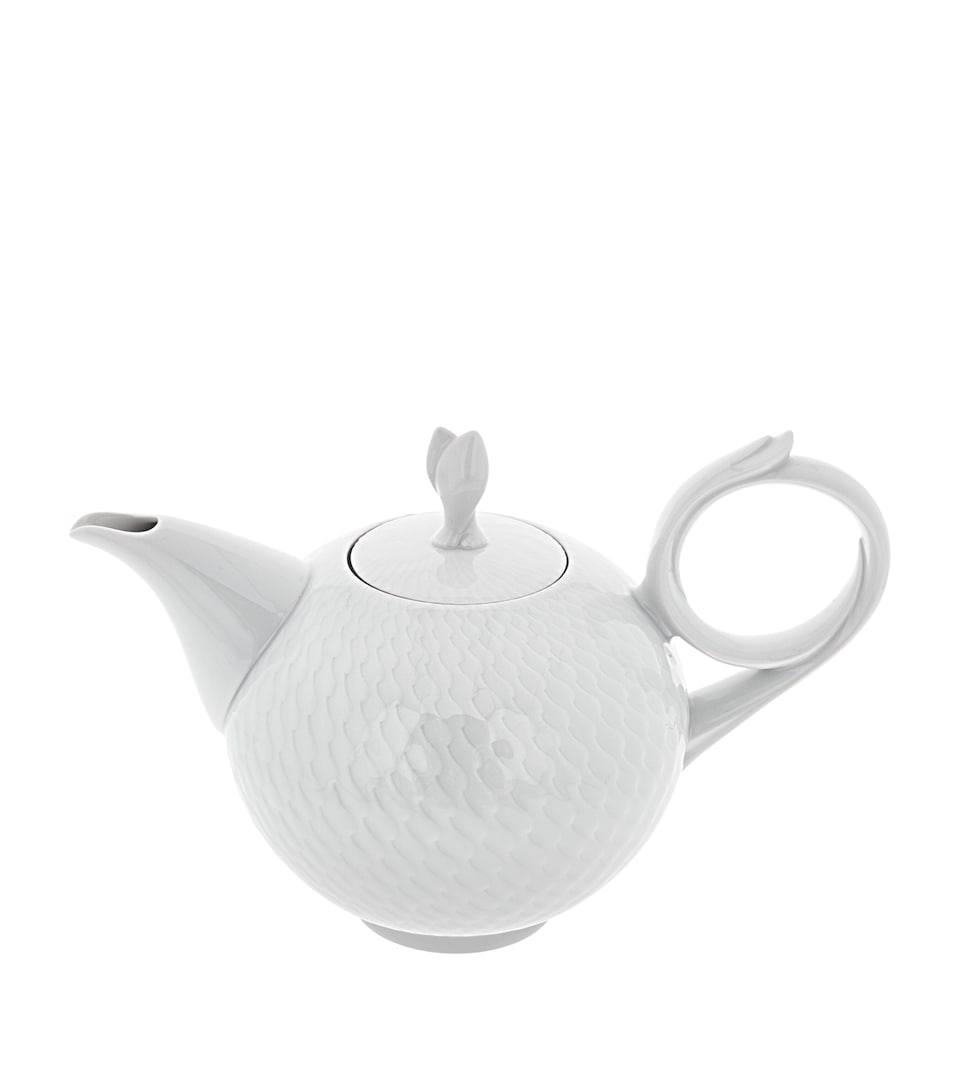 Porcelain Waves Relief Teapot (1.05L)