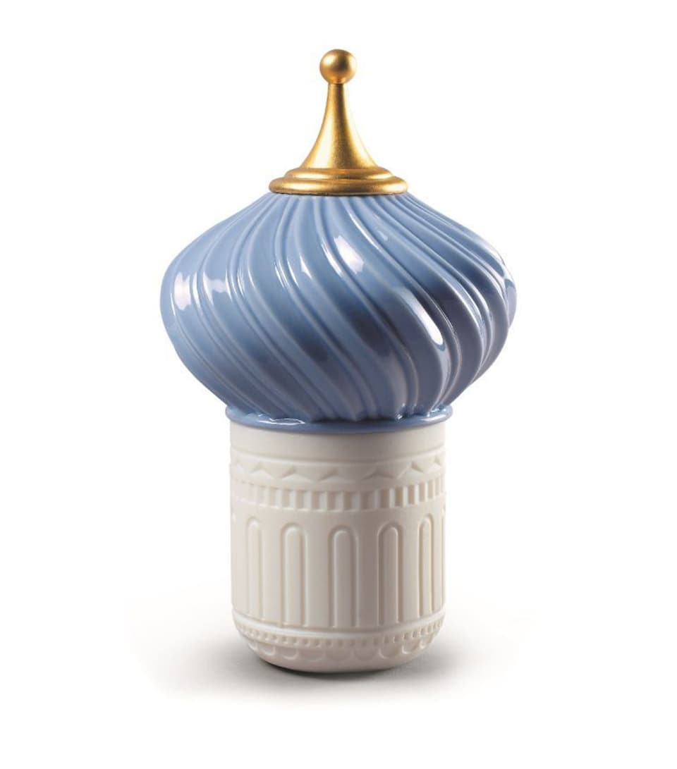 1001 Lights Mauve Spire Candle (200g)