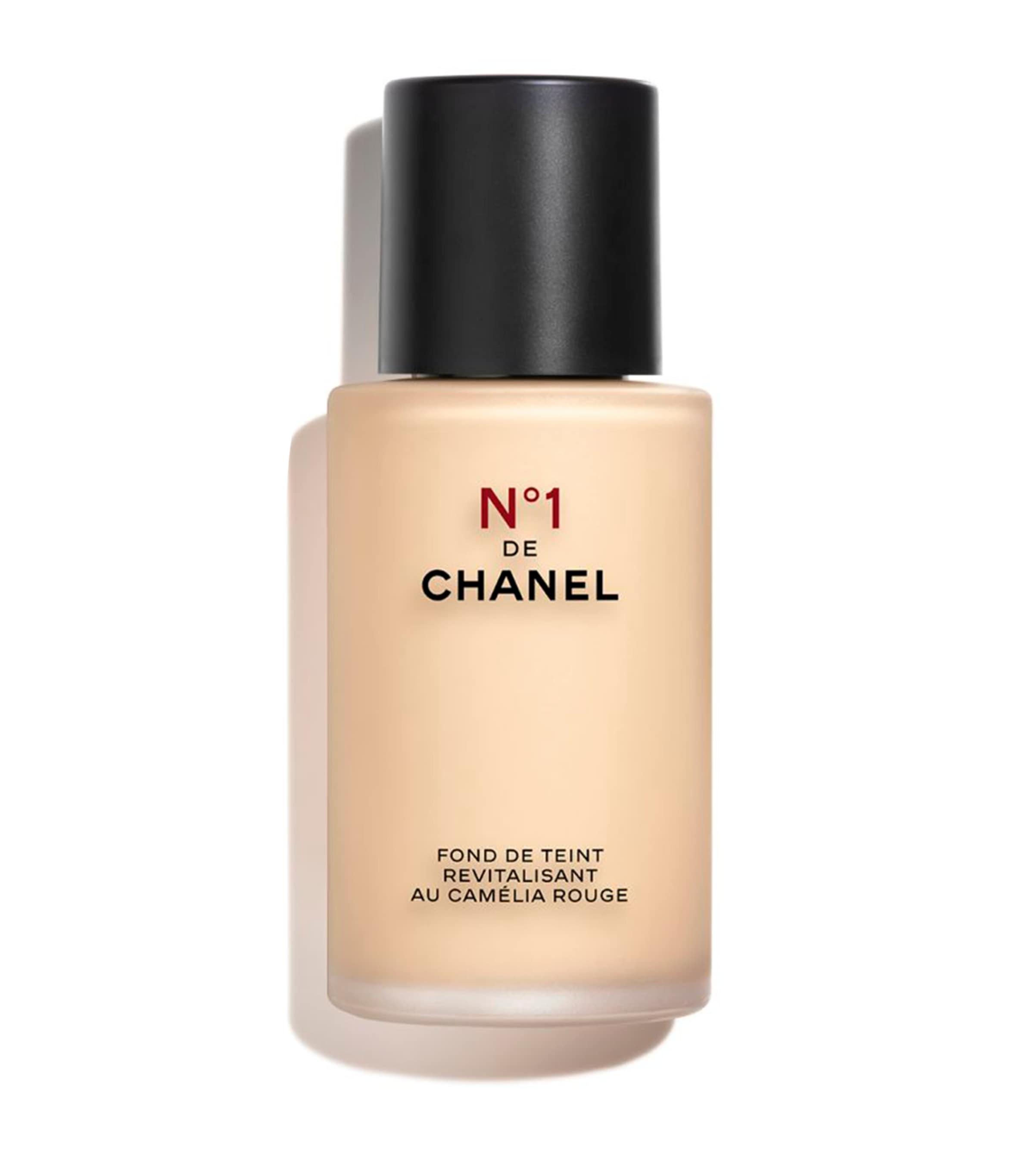 N°1 DE CHANEL Revitalizing Foundation