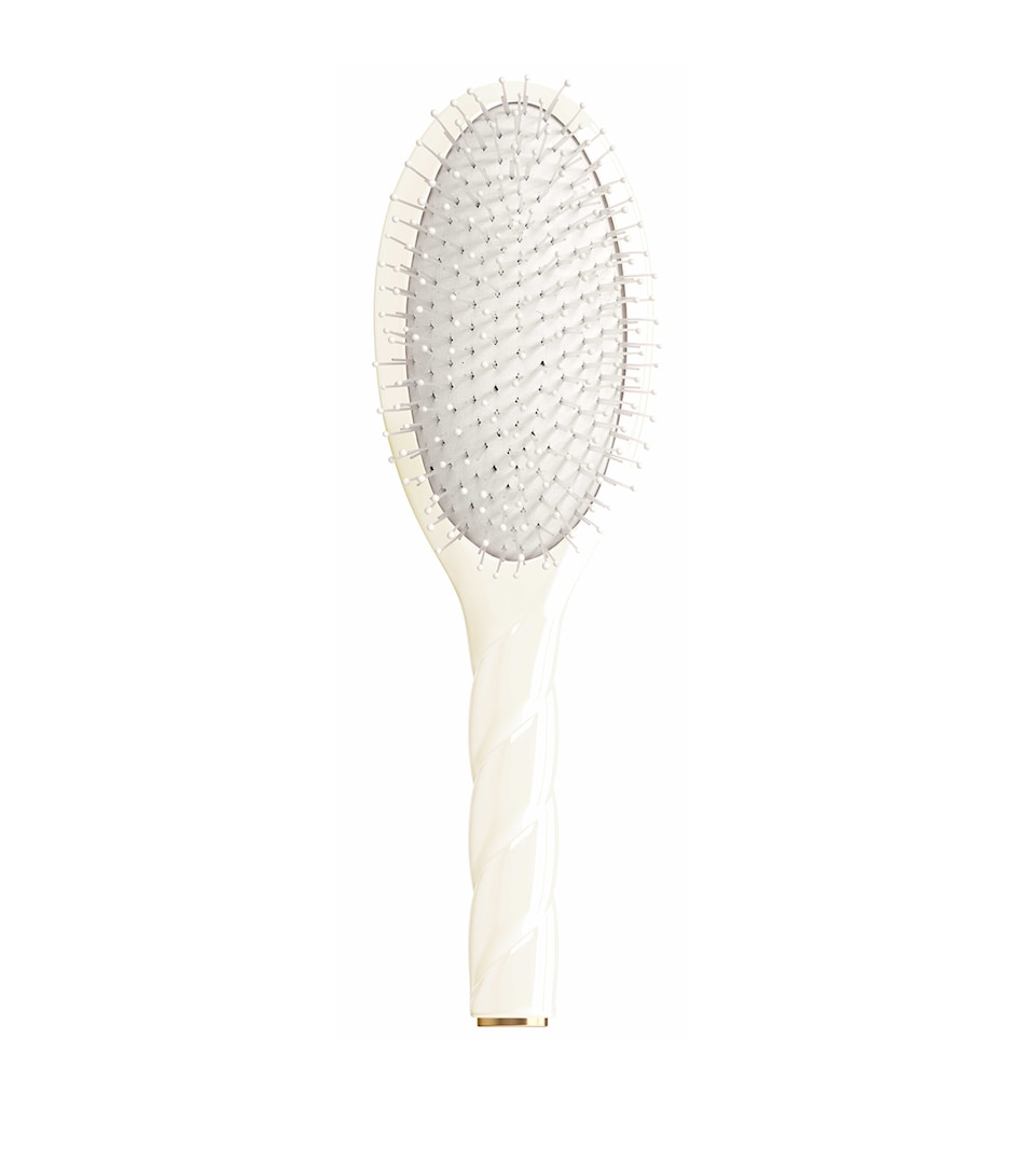 N.04 The Miracle Brush