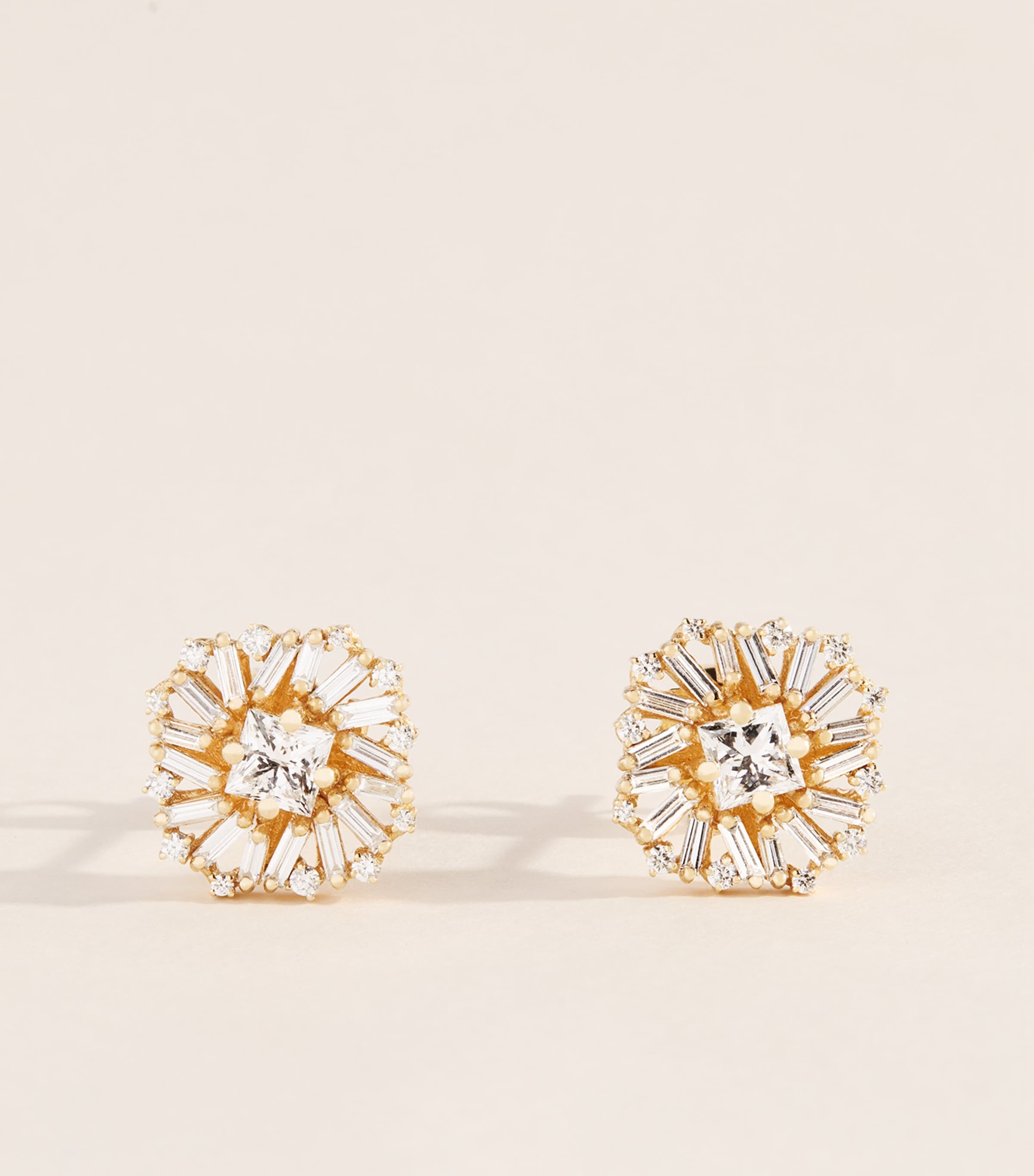 Suzanne Kalan Yellow Gold and Diamond Flower Stud Earrings Yg/wd